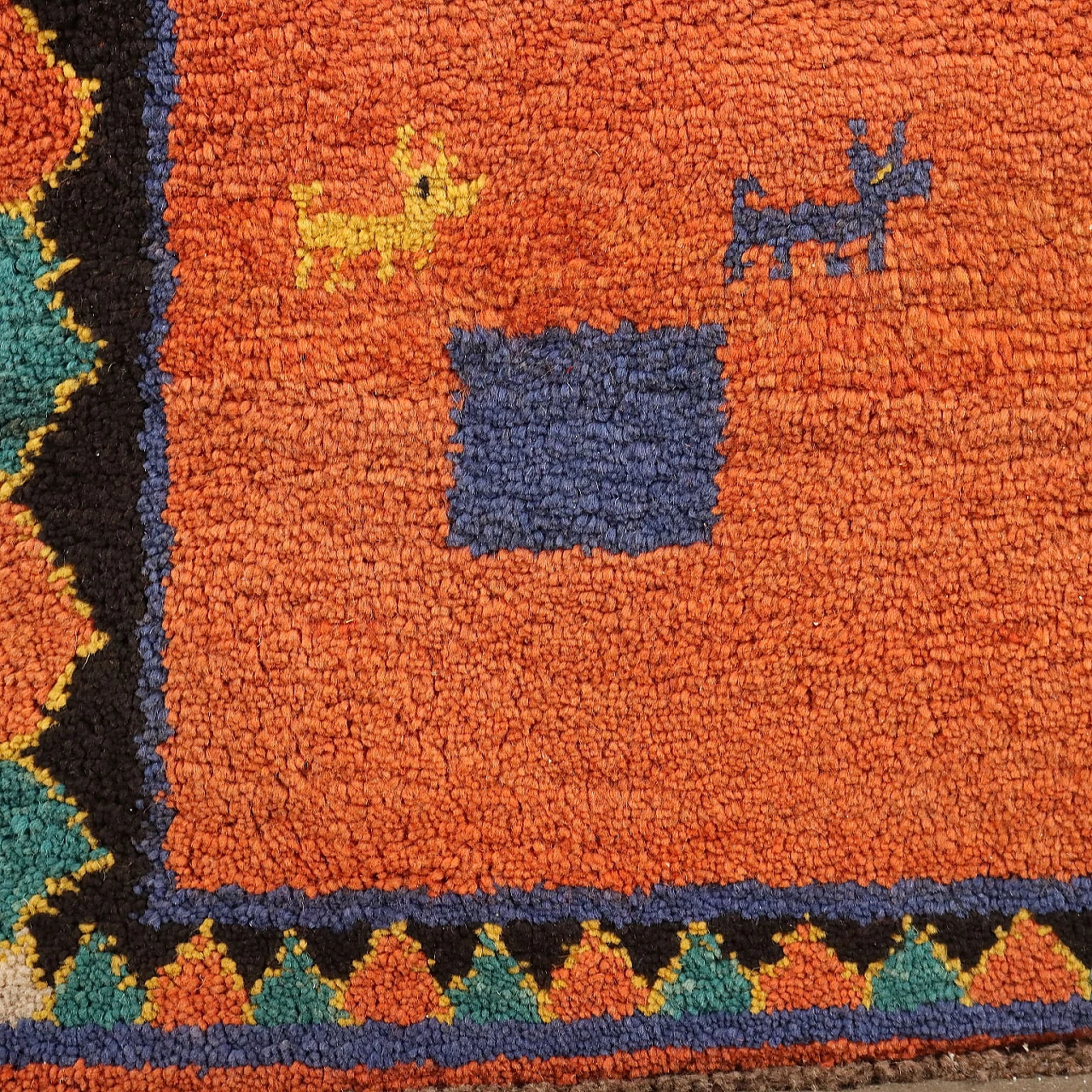 Large knot Gabbeh rug in cotton & wool 4