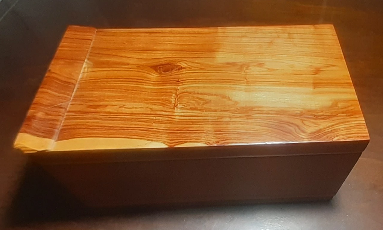 Box in bois de rose 1