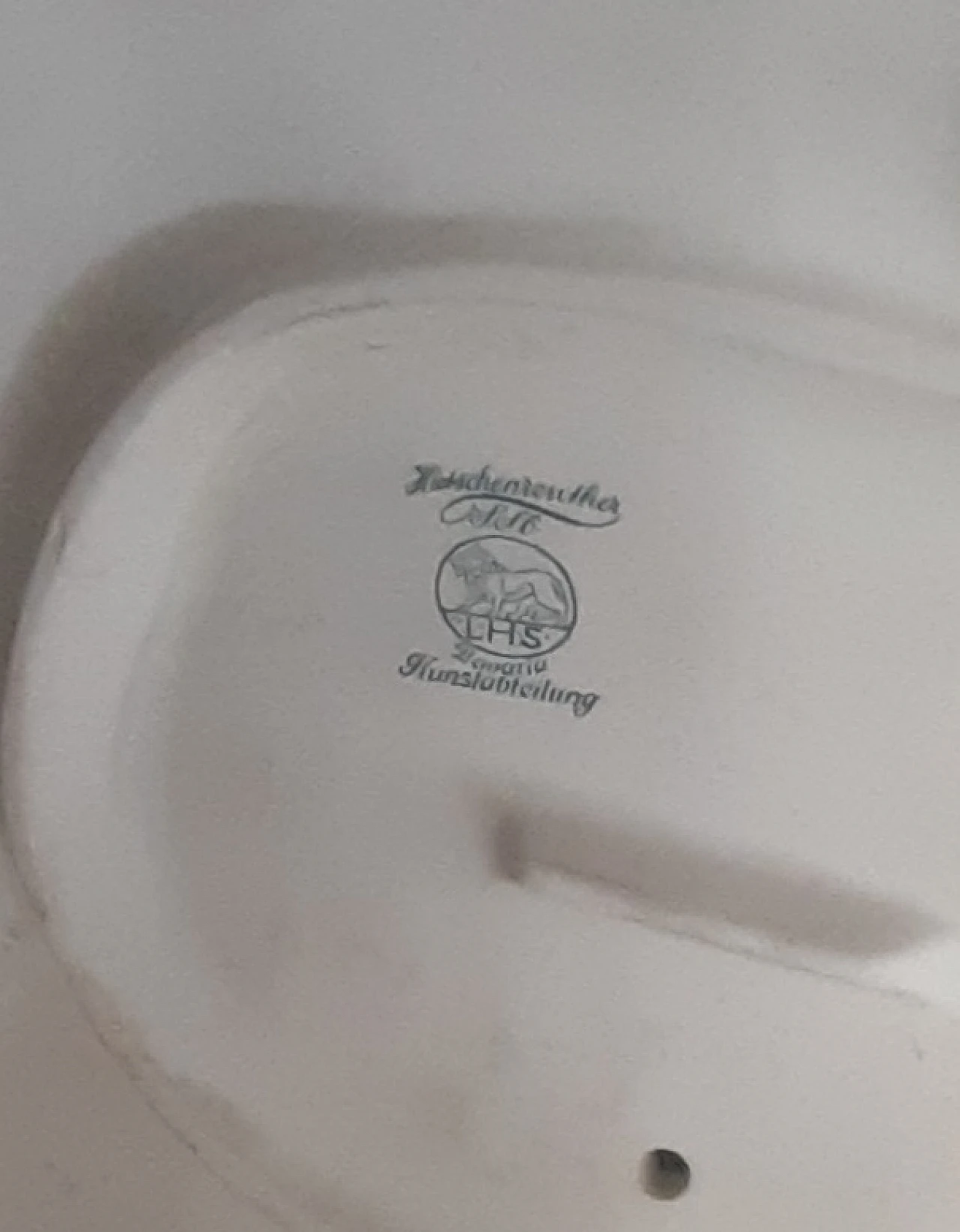 Tutter, female nude, Biscuit porcelain sculpture, early 20th century 6