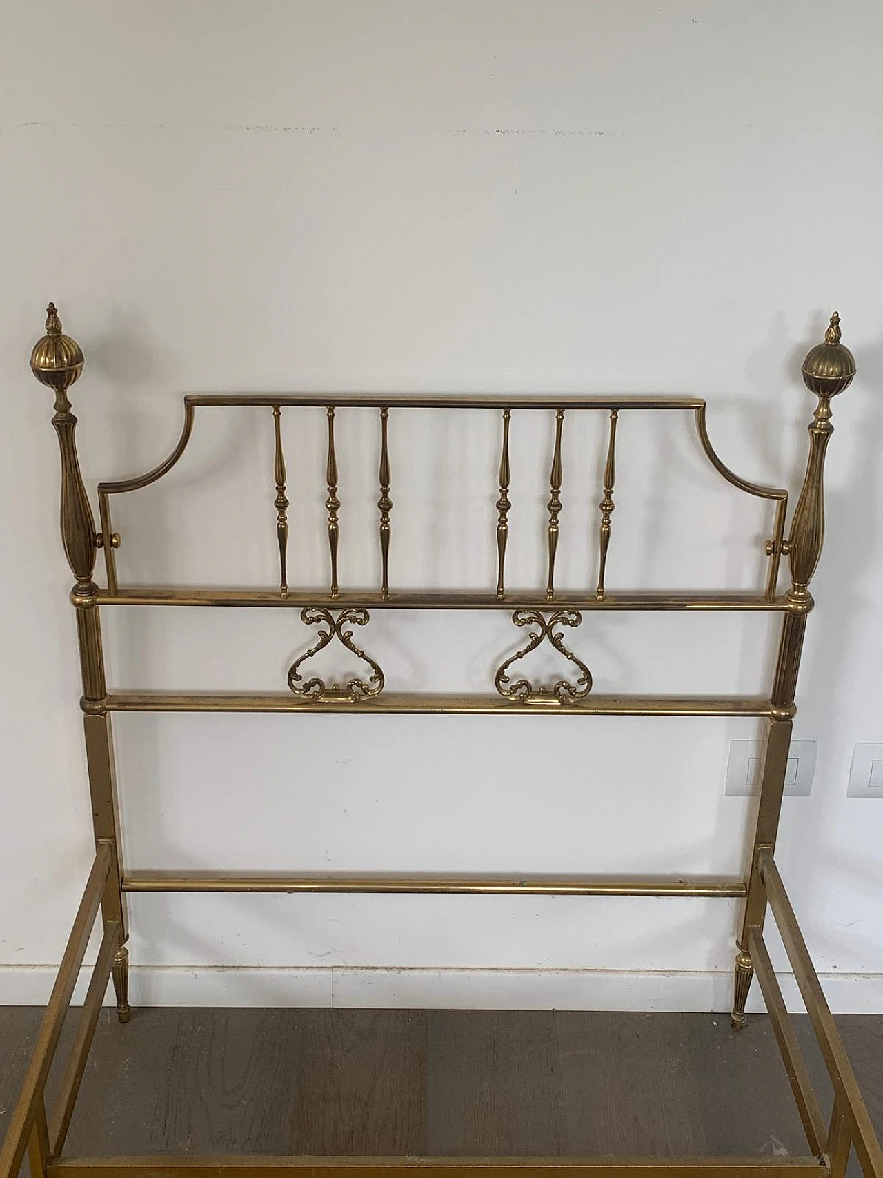 Letto singolo in ottone, anni '50 3