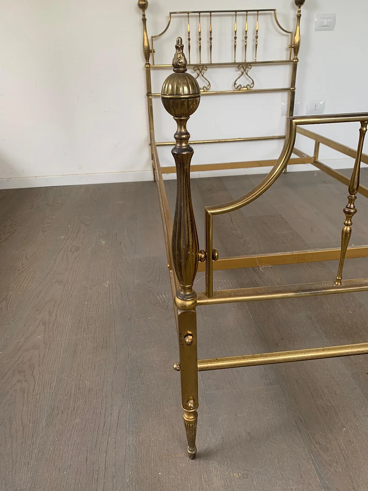 Letto singolo in ottone, anni '50 6