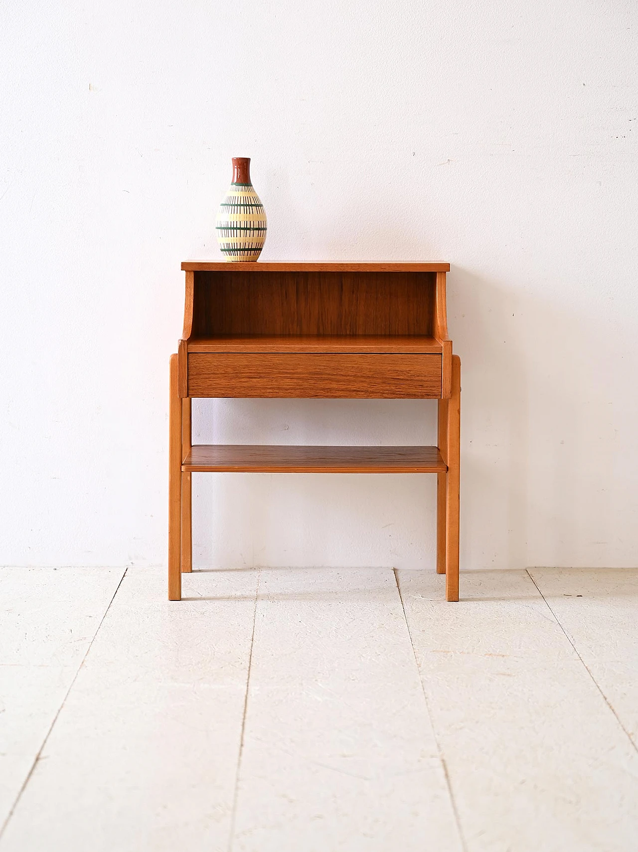 Teak bedside table by Carlström & Co Möbelfabrik, 1960s 1