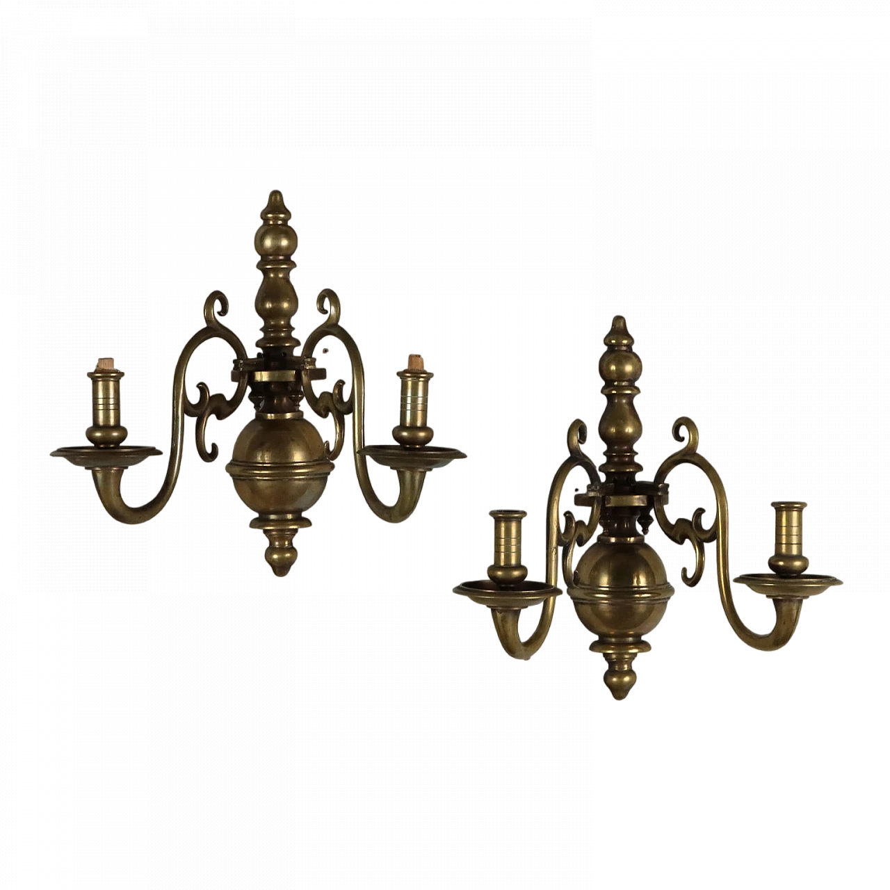 Pair of Dutch Baroque style bronze wall lights, early 20th century 11