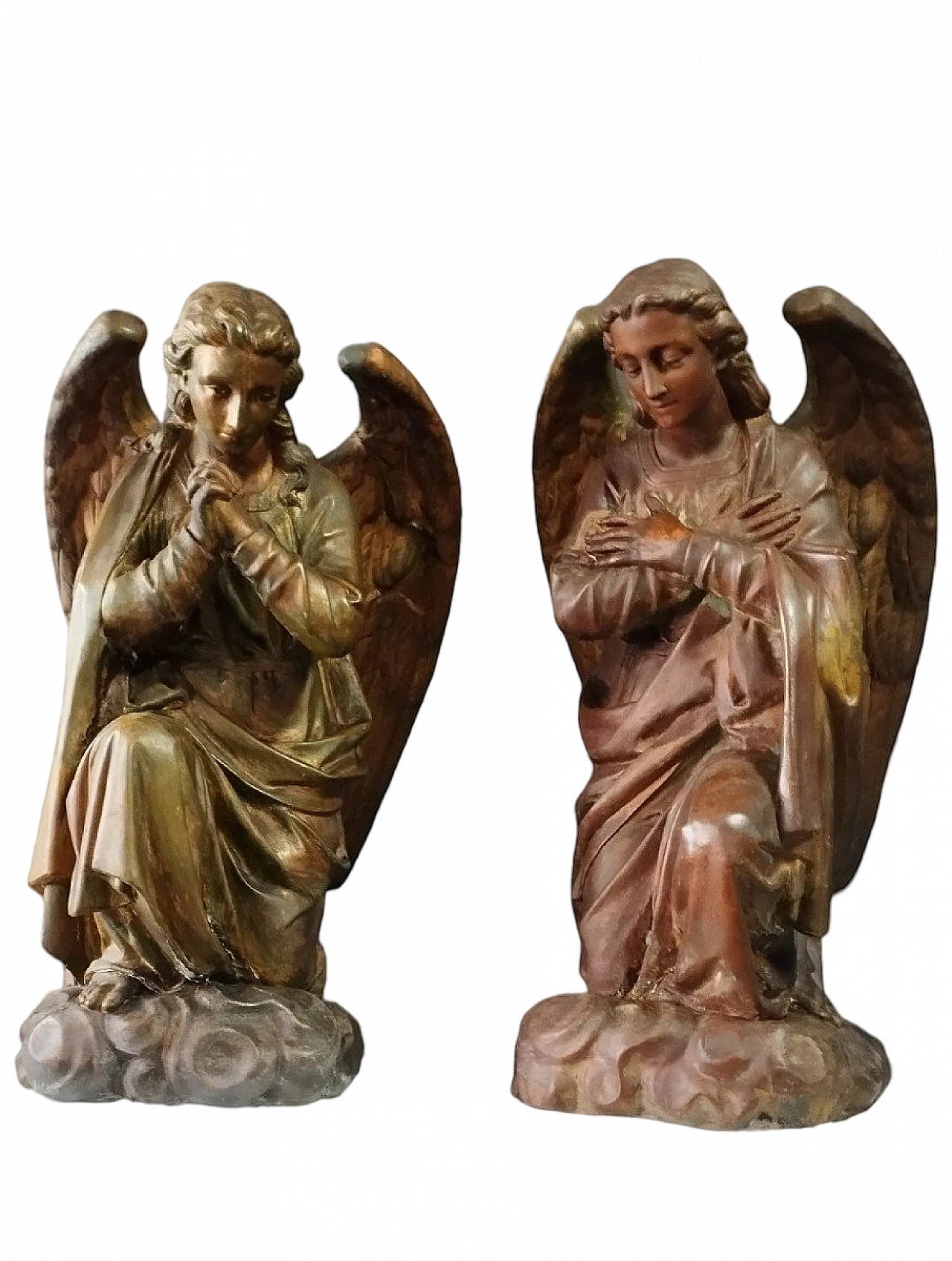 Coppia di sculture di angeli in preghiera in stucco e rame, '700 2