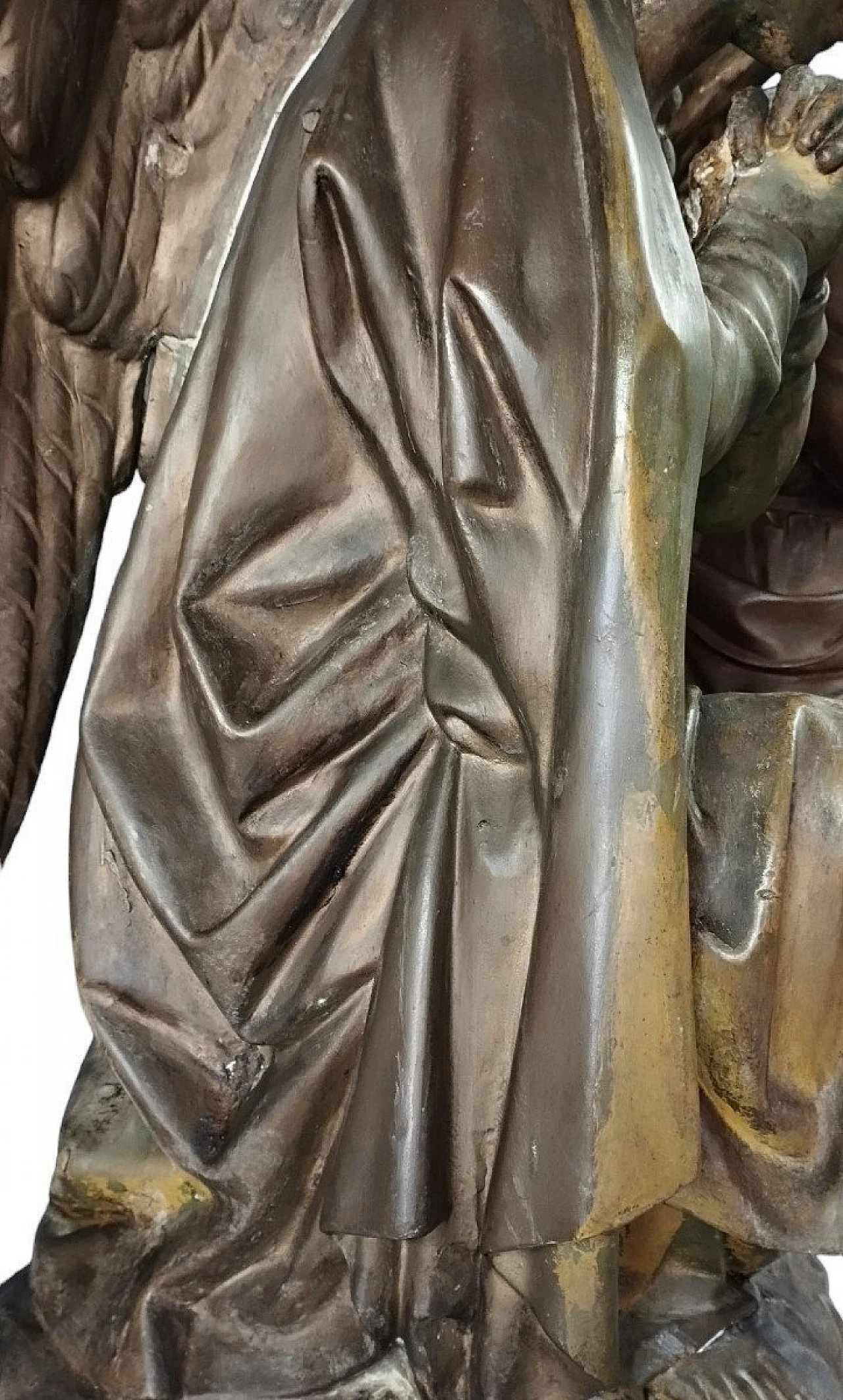 Coppia di sculture di angeli in preghiera in stucco e rame, '700 11