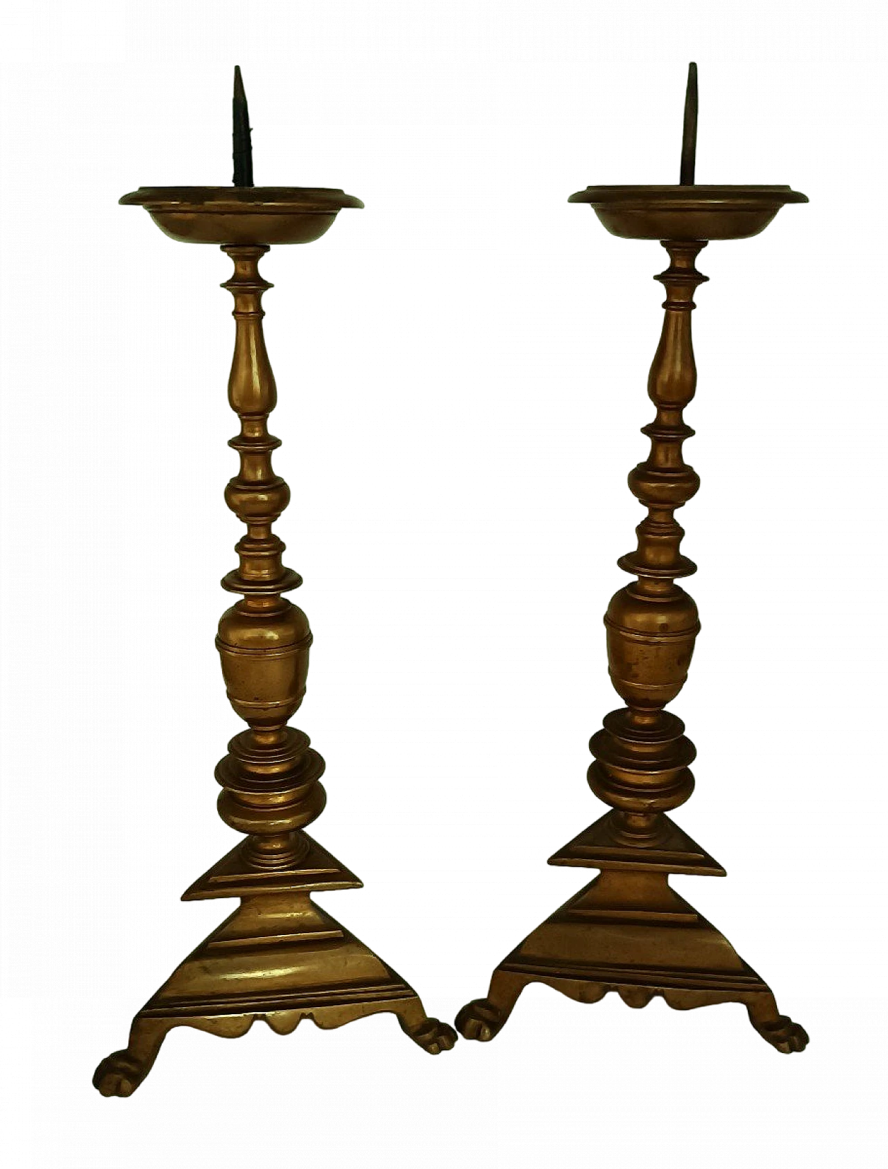 Coppia di candelieri in bronzo, '600 8