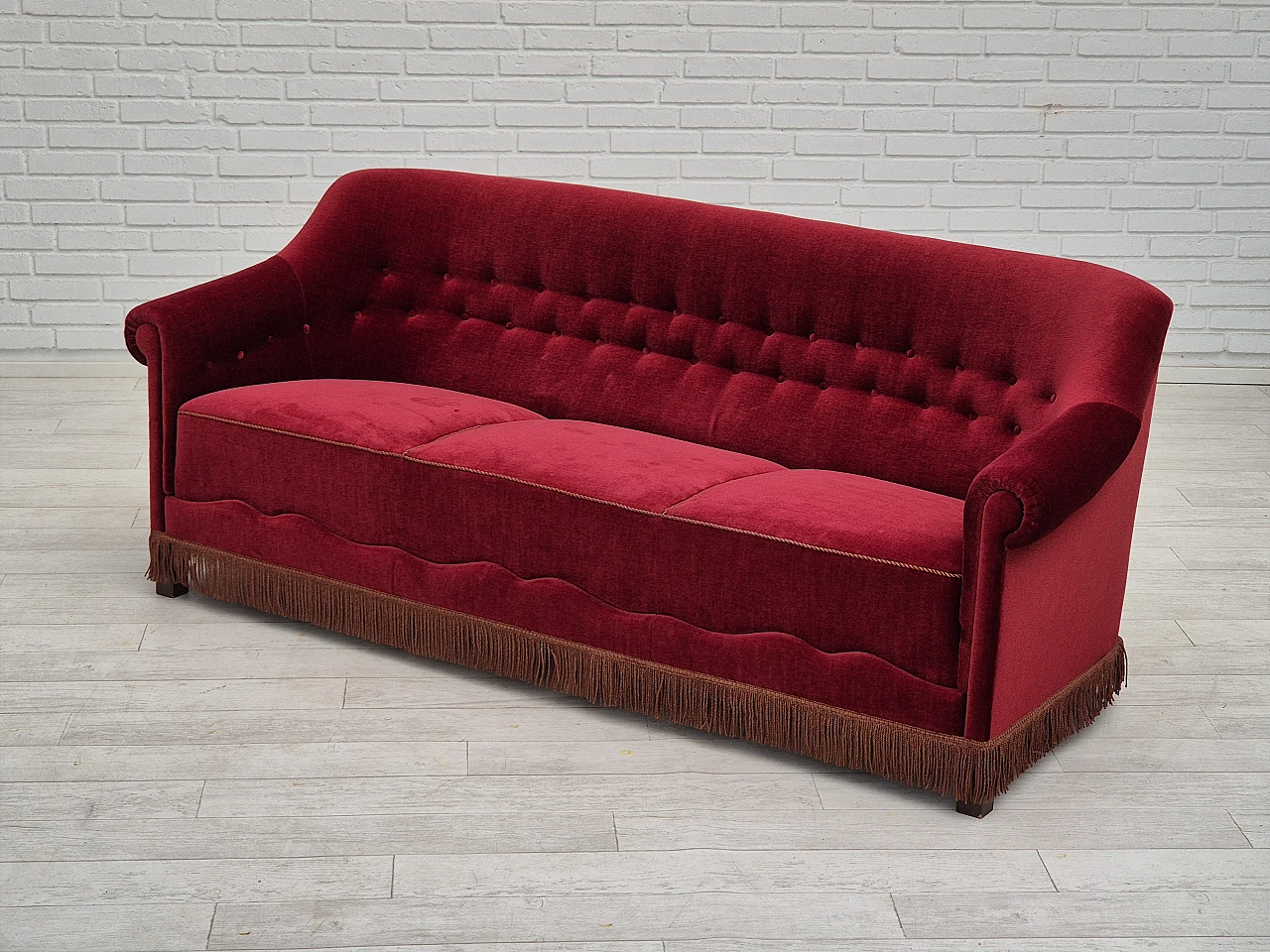 Danish three-seater cherry red velvet sofa, 1960s 14