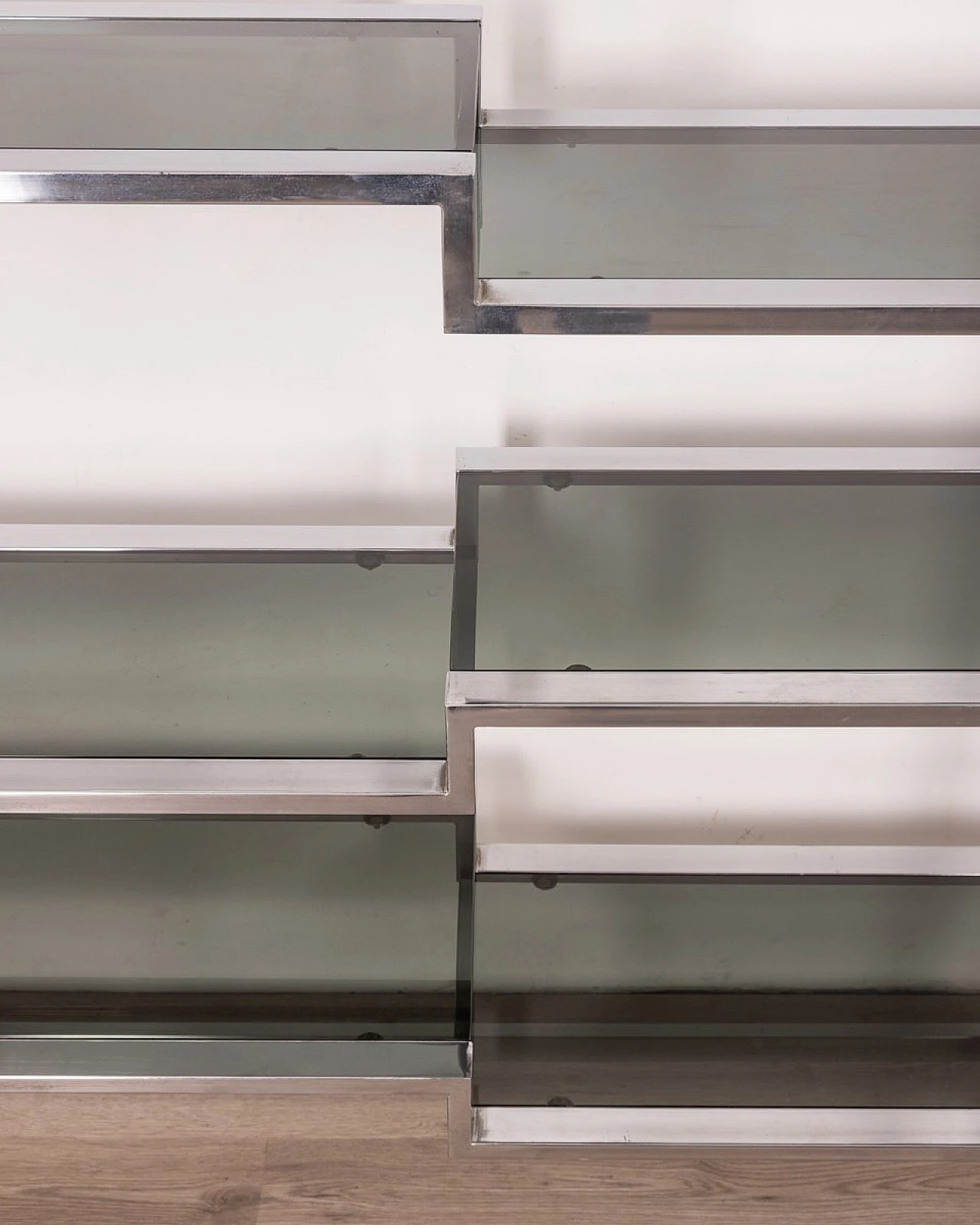 Chrome-plated metal bookcase with blue glass shelves, 1970s 6