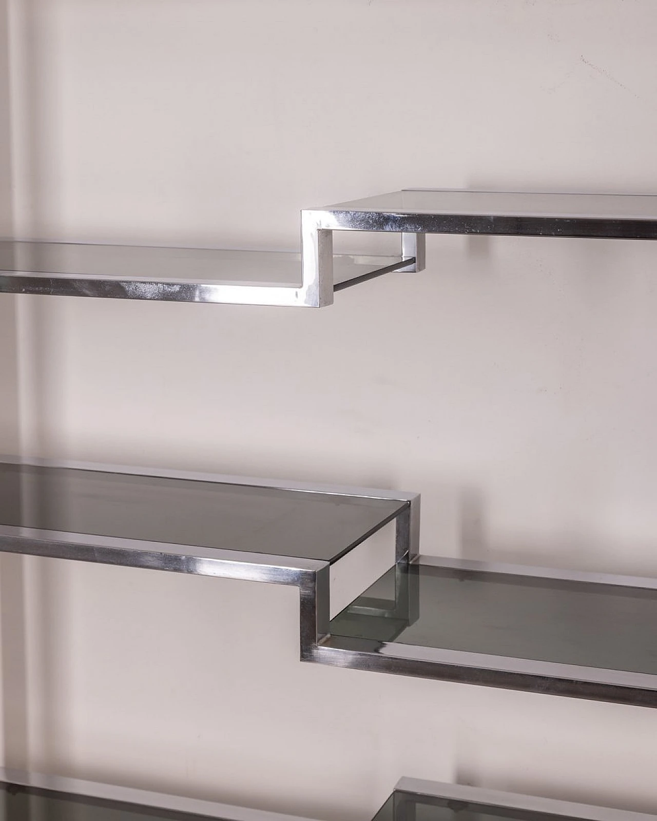 Chrome-plated metal bookcase with blue glass shelves, 1970s 10