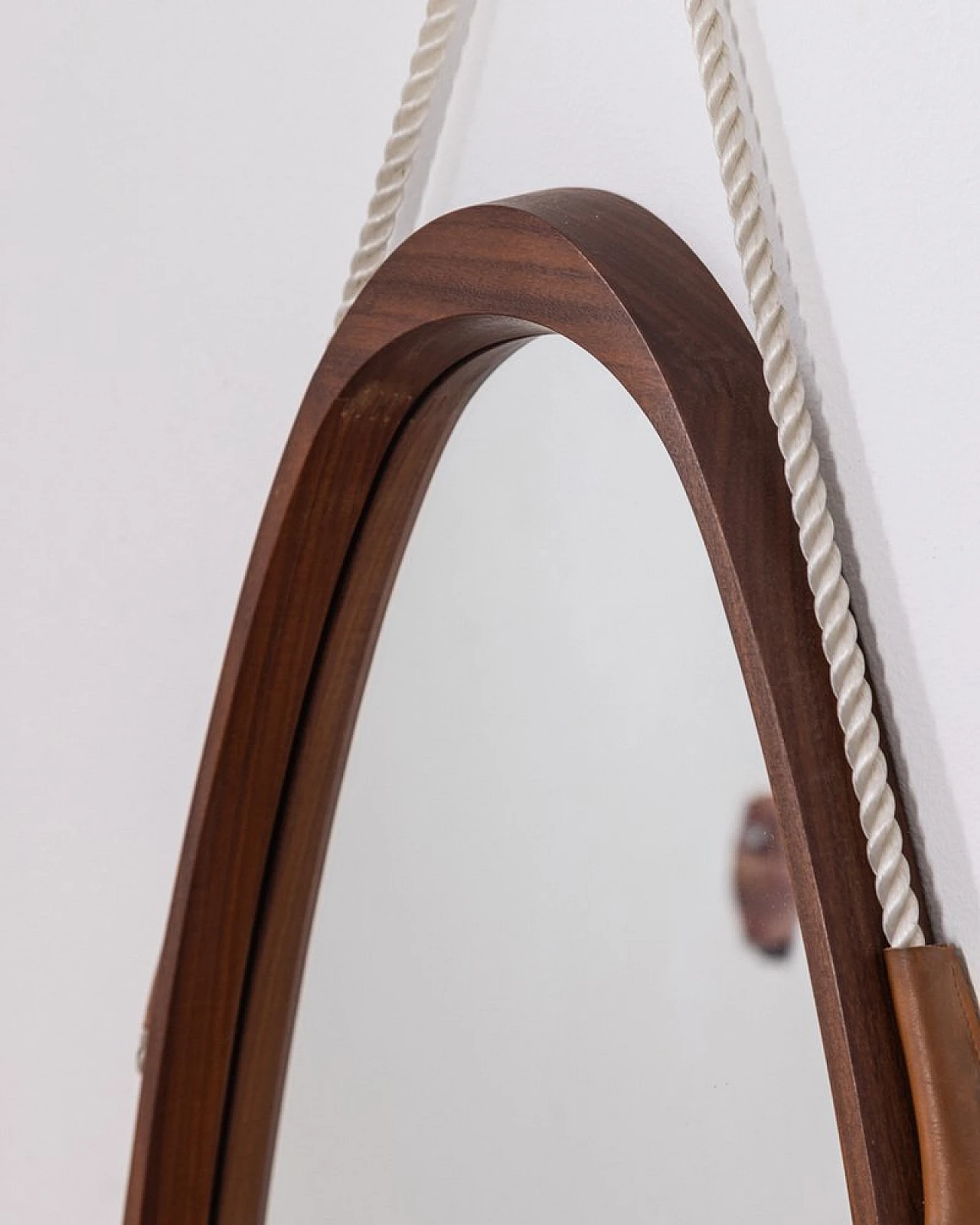 Oval mirror with wooden frame and rope, 1960s 6