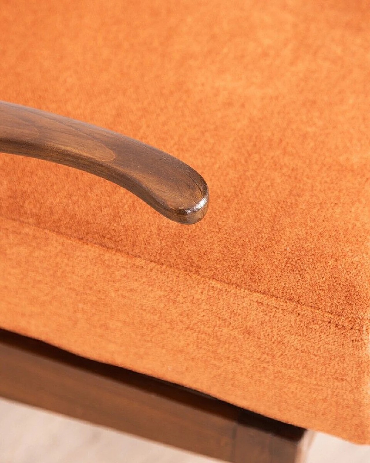 Sedia reclinabile in legno e tessuto arancione, anni '40 9