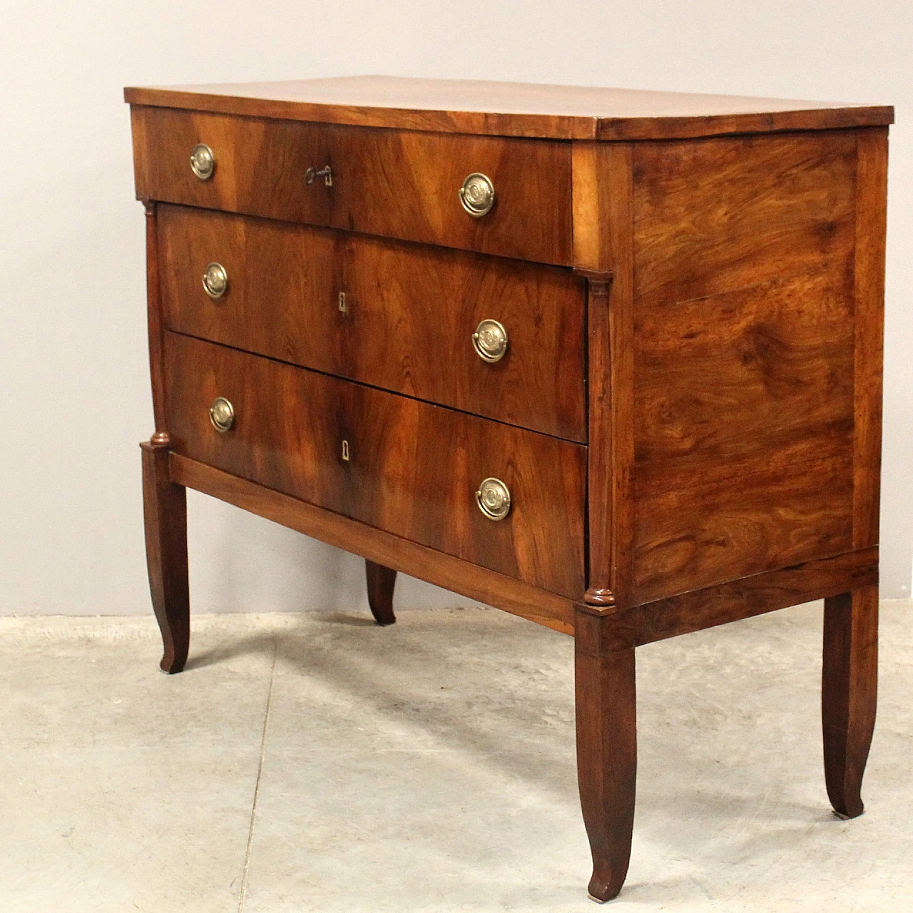 Directoire solid walnut dresser, second half of the 18th century 2