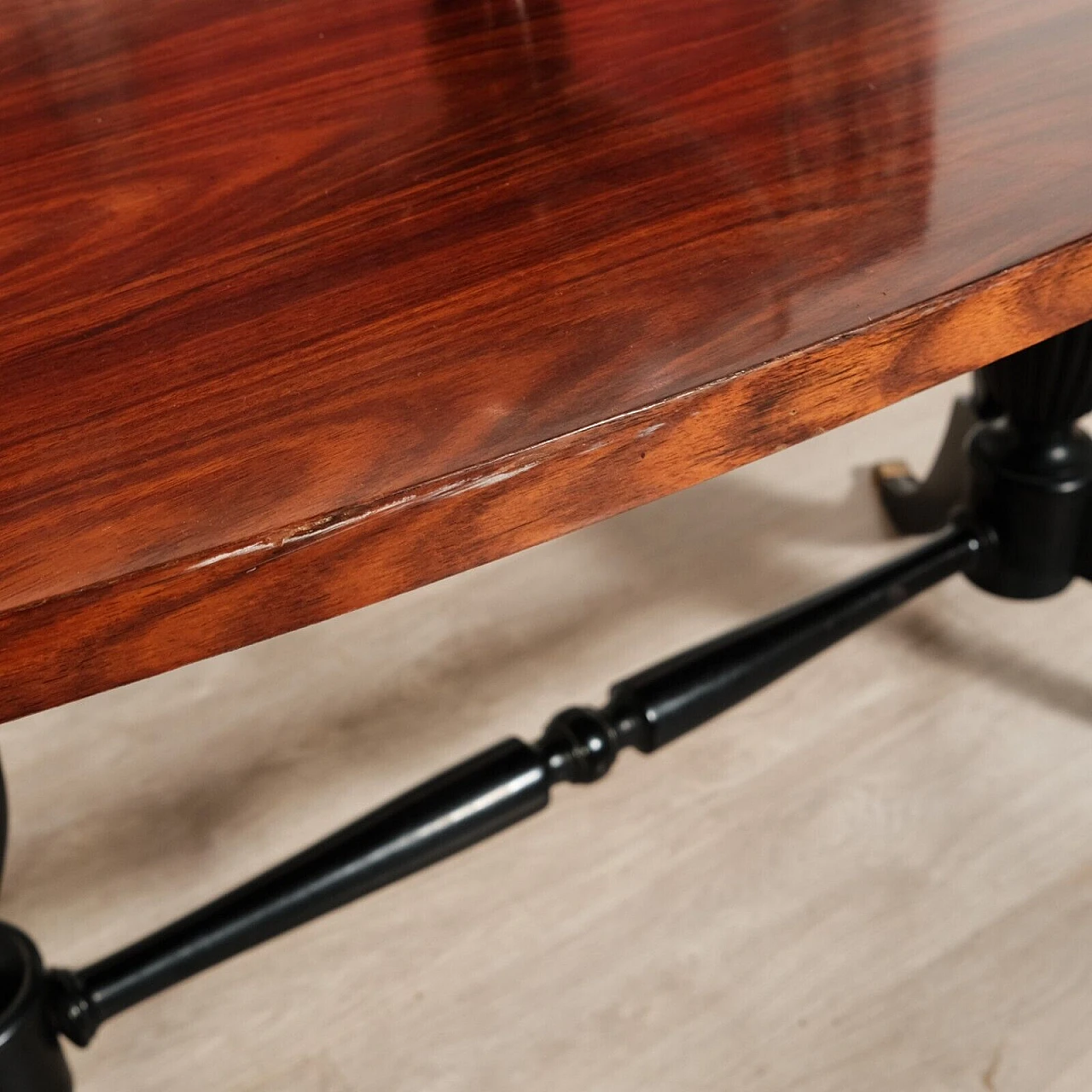 Tavolo ovale in palissandro, anni '60 15