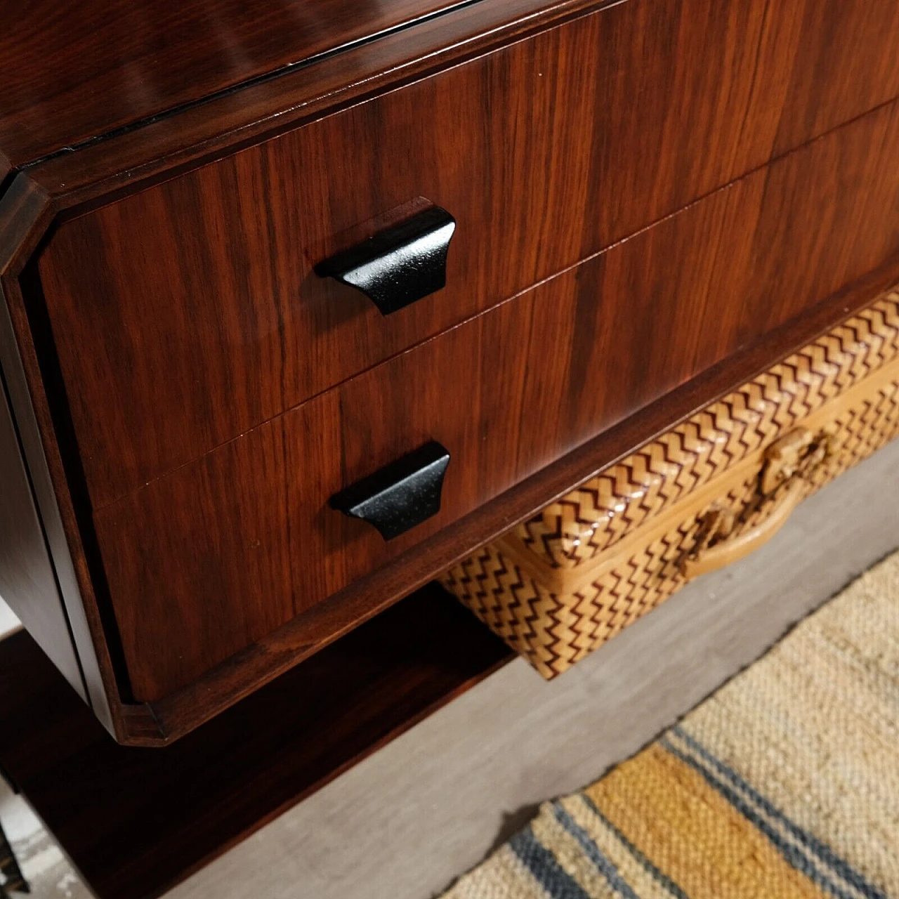 Libreria in palissandro e ferro, anni '60 9