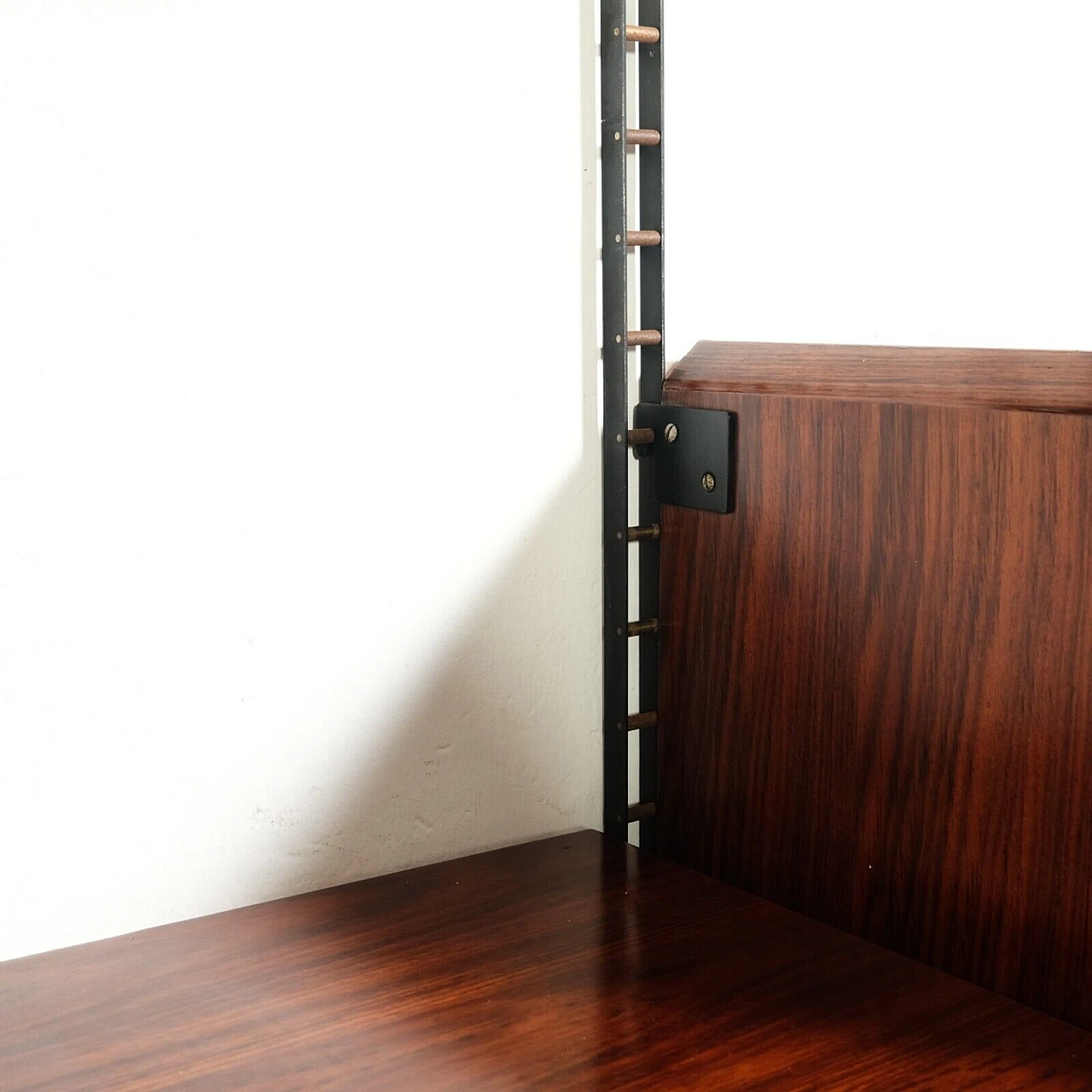 Libreria in palissandro e ferro, anni '60 15