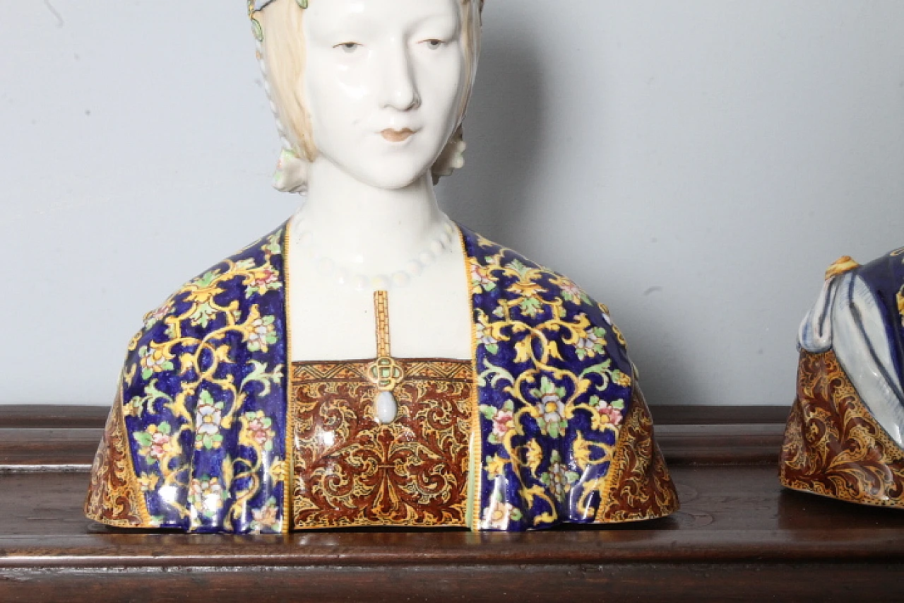 Coppia di busti in maiolica di Minghetti Bologna, inizio '900 3