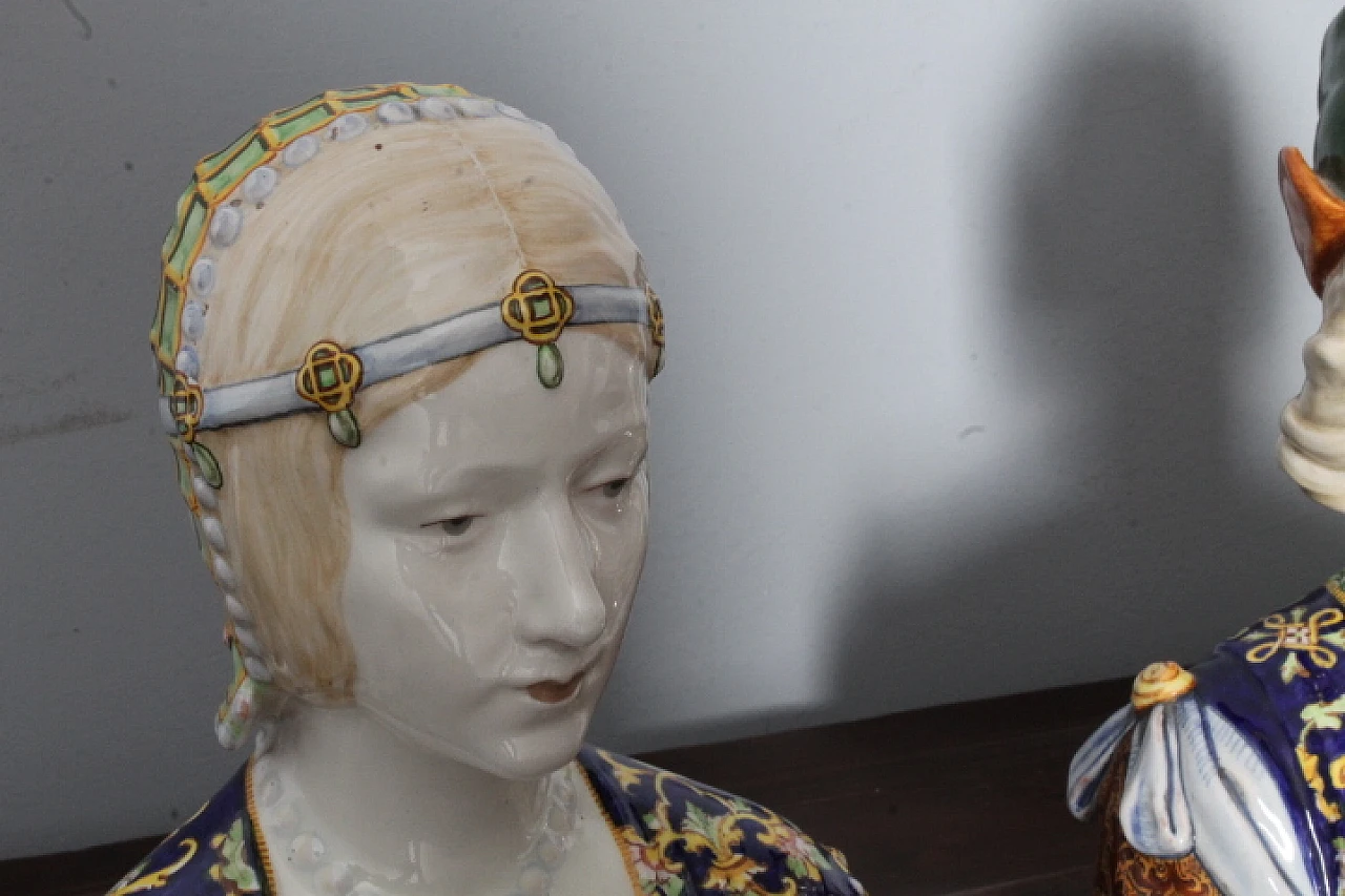 Coppia di busti in maiolica di Minghetti Bologna, inizio '900 9