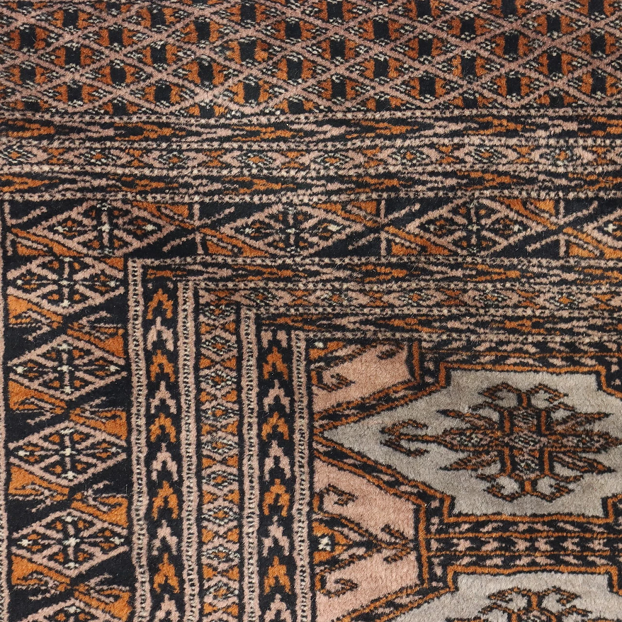 Pakistani Bukhara rug in wool and cotton 4