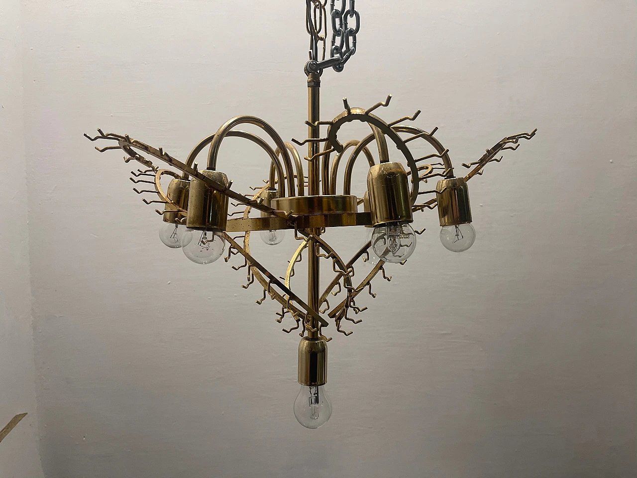 Pair of Prisma Trilobi Murano glass chandeliers, 1970s 8