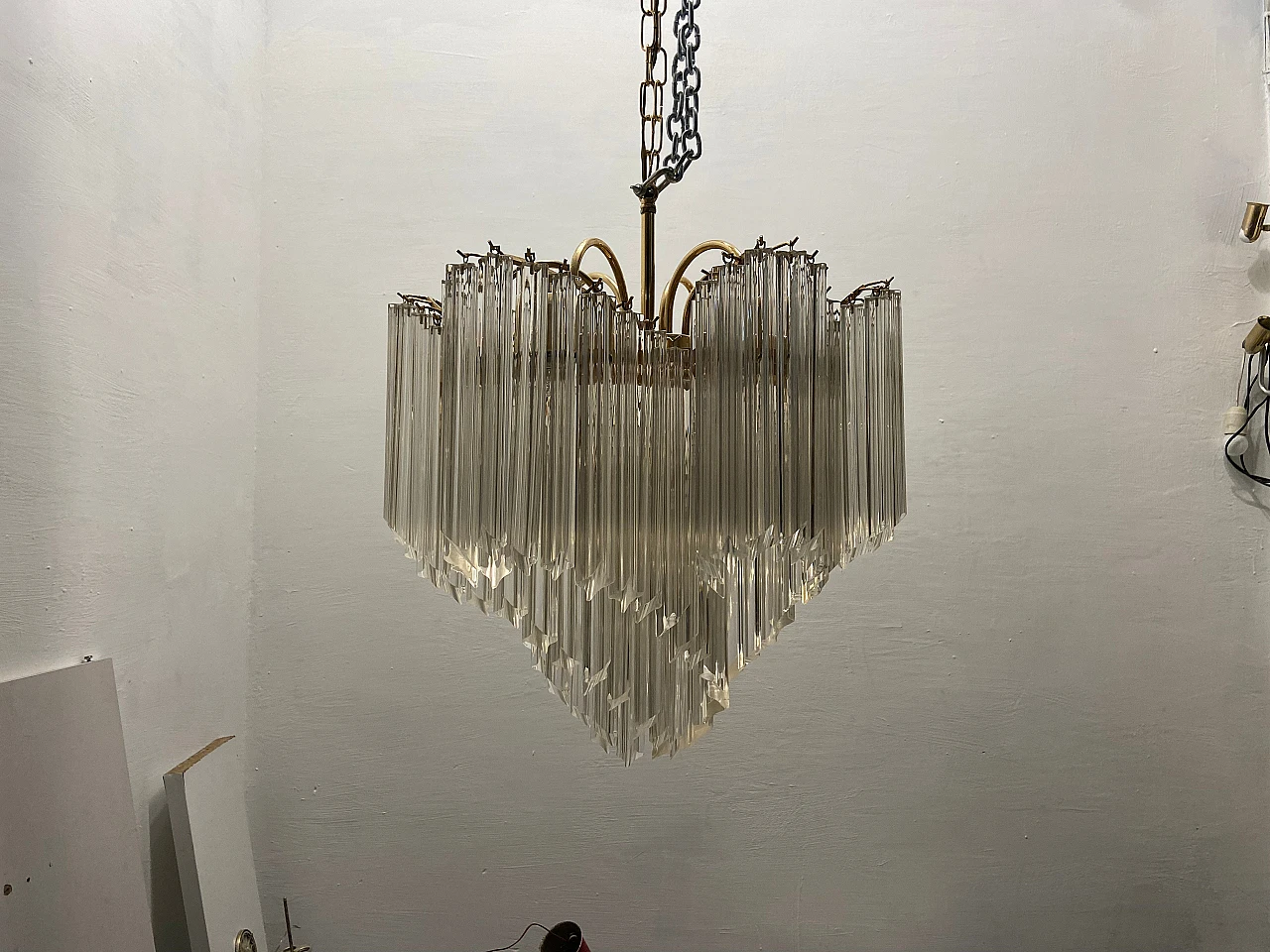 Pair of Prisma Trilobi Murano glass chandeliers, 1970s 9