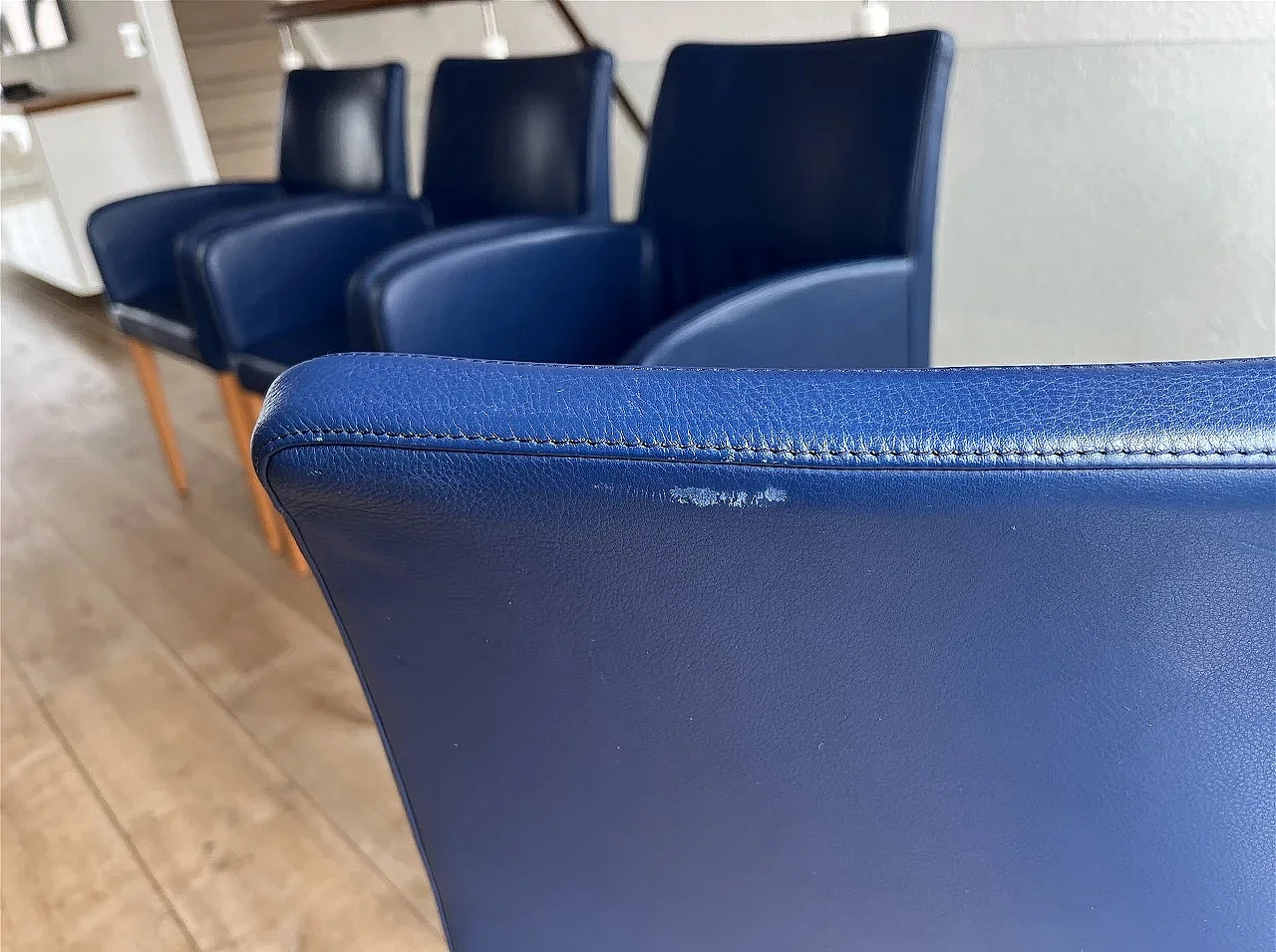 4 Liz blue grained leather armchairs by Poltorna Frau 18