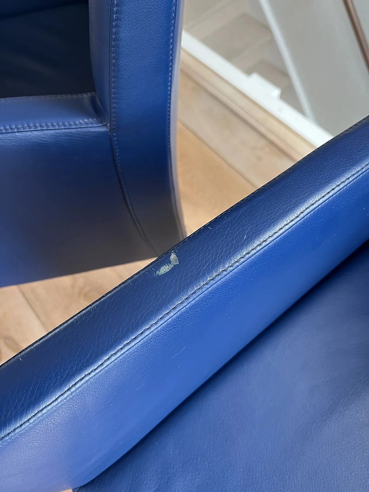 4 Liz blue grained leather armchairs by Poltorna Frau 19