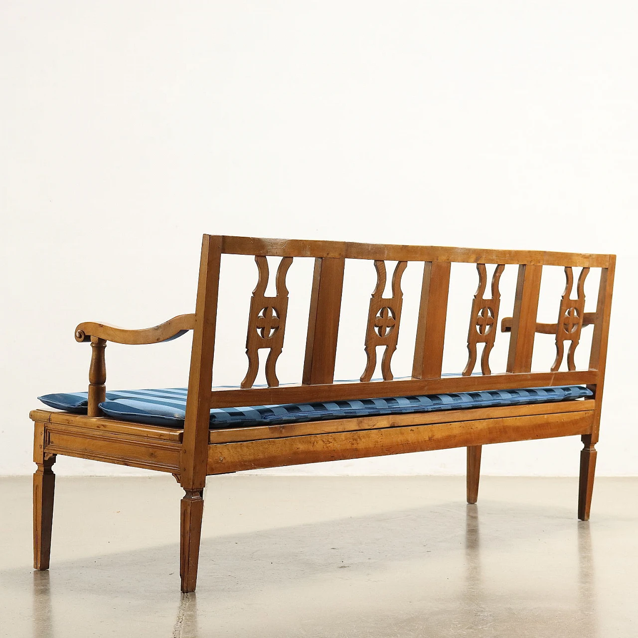 Neoclassical style wood, cane and fabric sofa 8