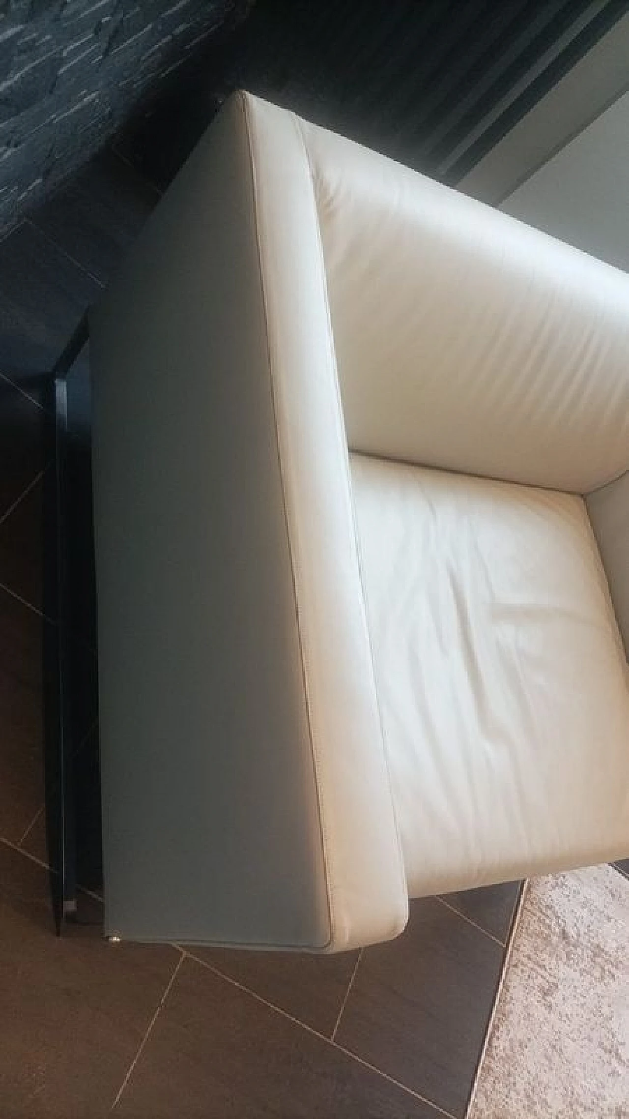 3 Poltrone Tight in pelle di Antonio Citterio per B&B Italia 3