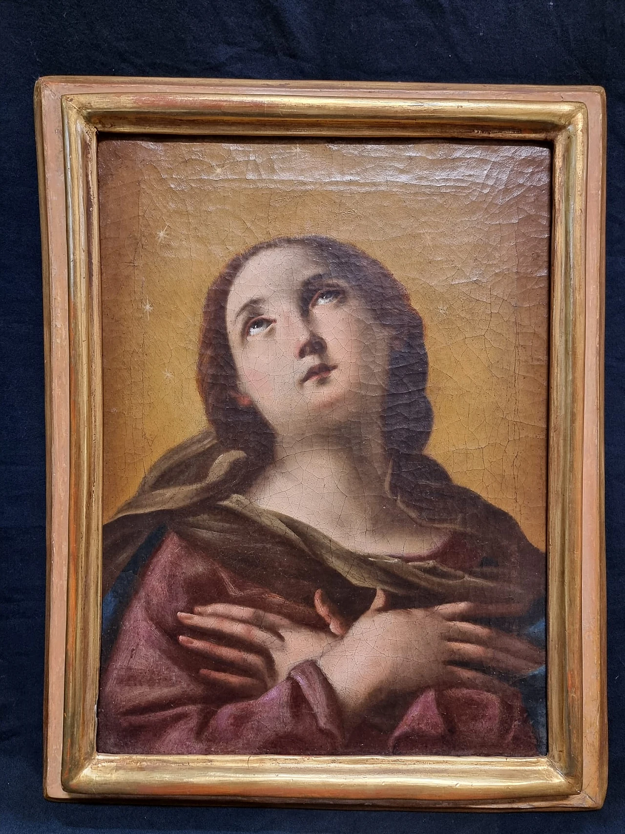 Dipinto raffigurante Madonna con cornice laccata e dorata, '600 1