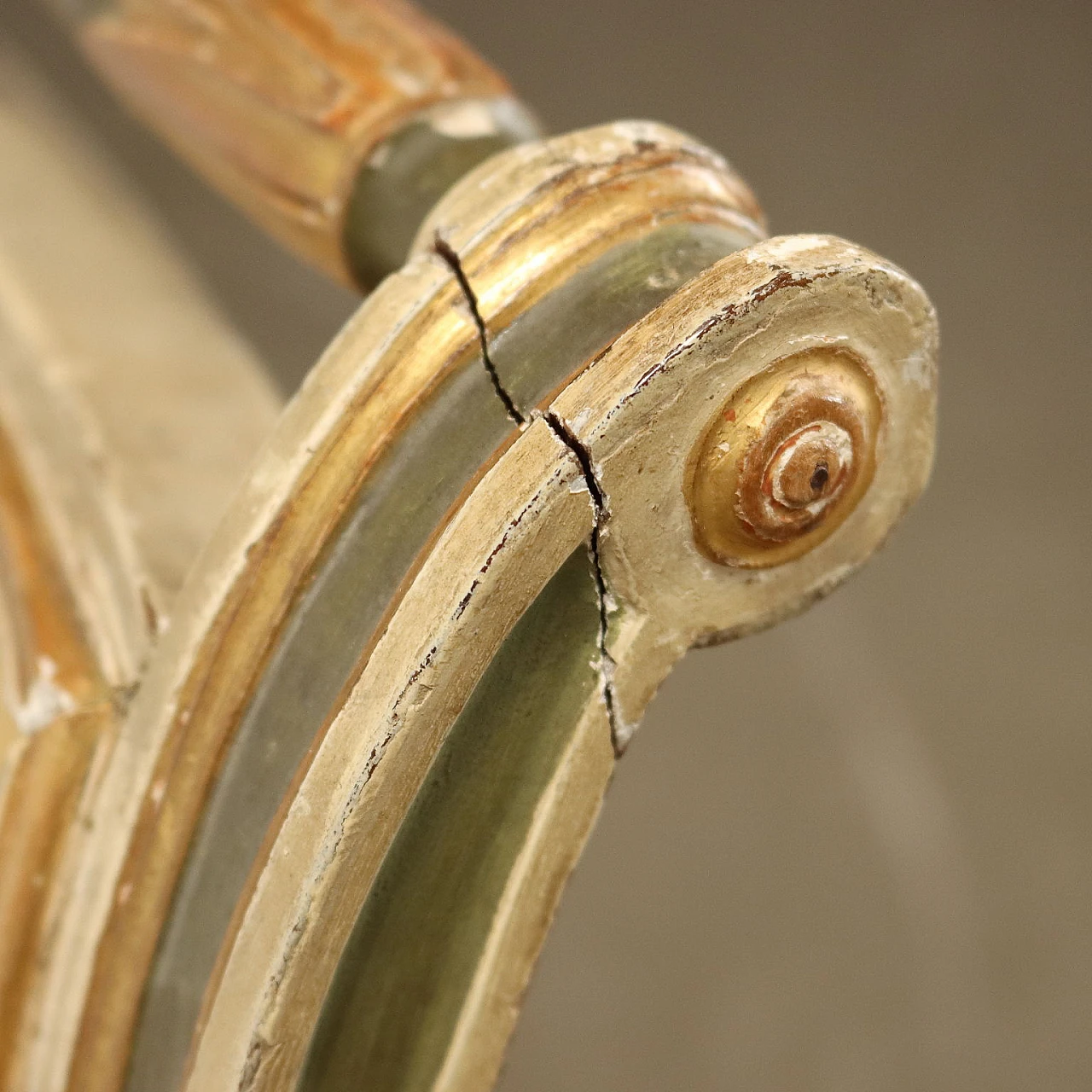 Coppia di sedie Impero in legno laccato e dorato, '800 5