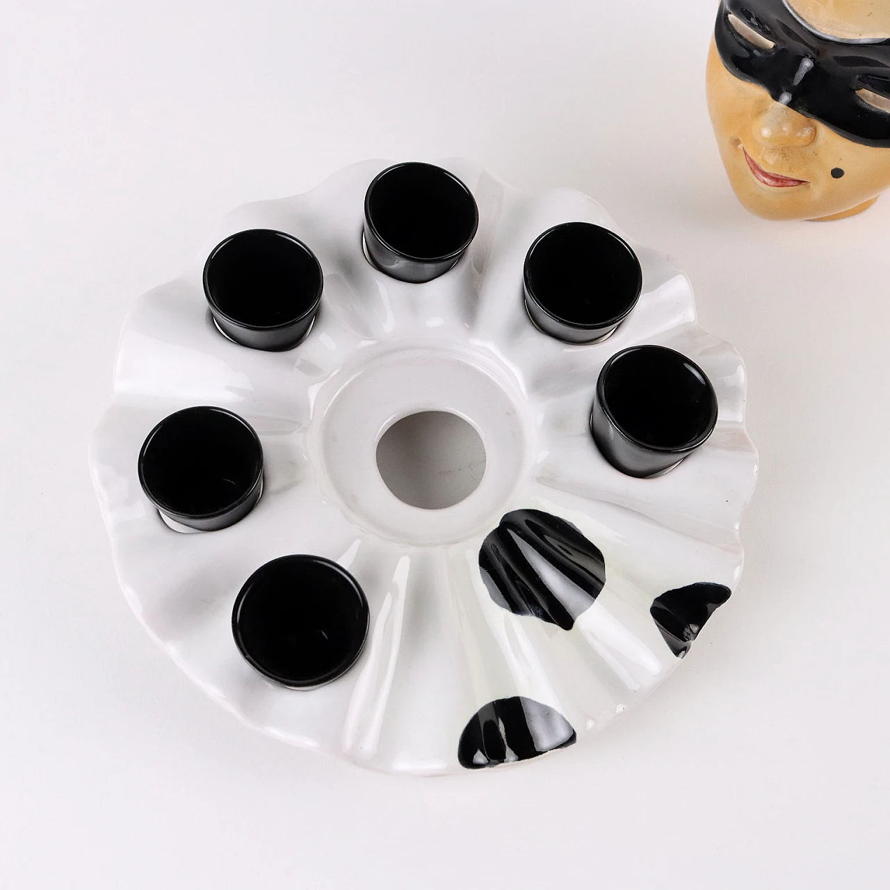 Servizio da liquore in ceramica con testa di Pierrot di Pucci Umbertide 8
