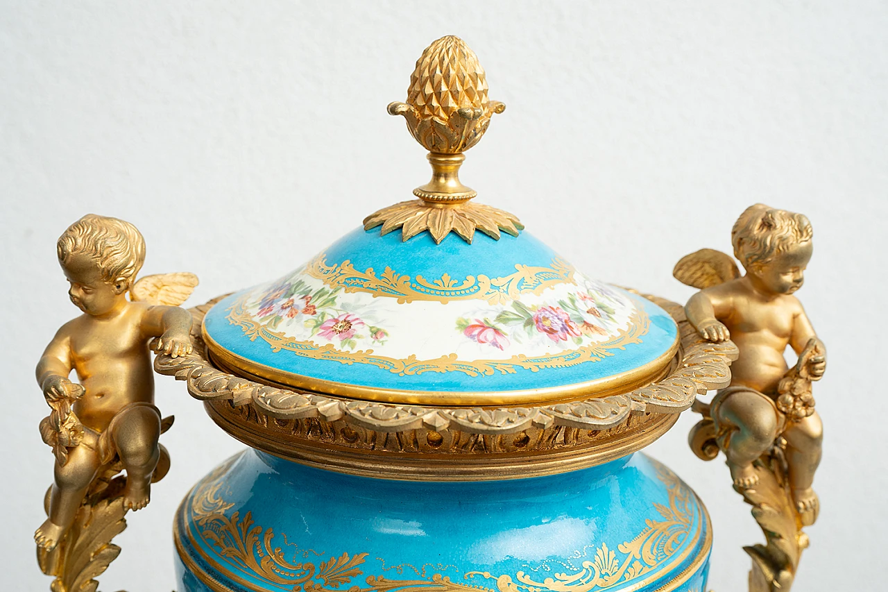 Coppia di vasi Napoleone III in porcellana di Sèvres e bronzo, '800 7