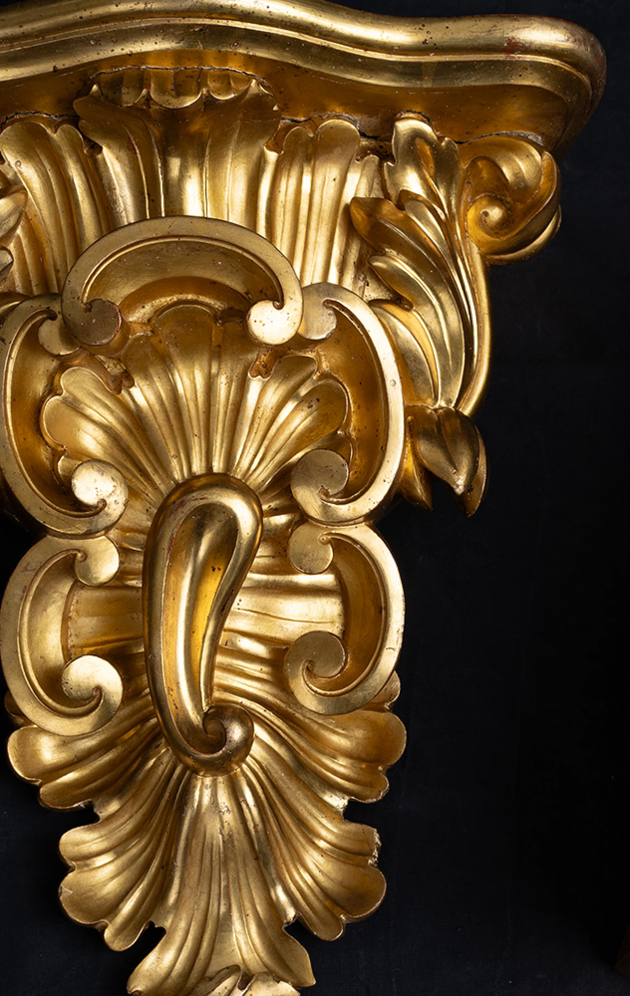 Coppia di mensole Luigi Filippo in legno dorato, '800 2