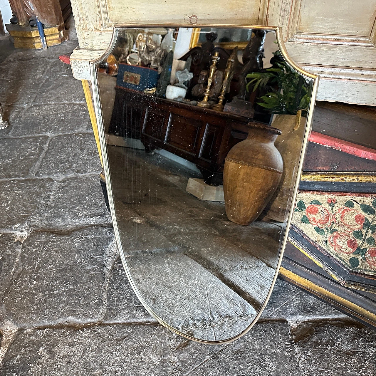 Specchio da parete in ottone massiccio nello stile di Ponti, anni '50 7