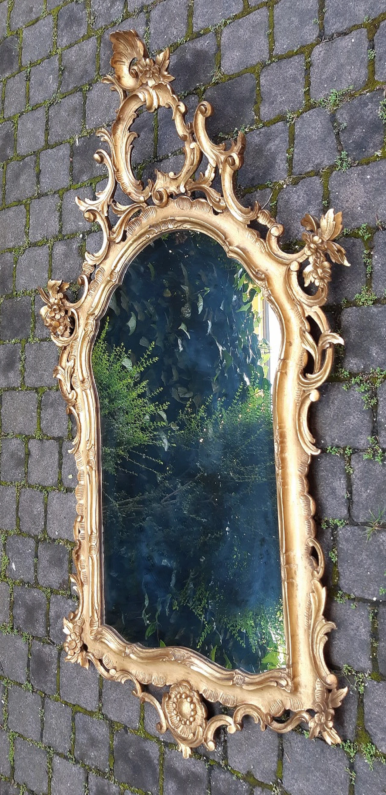 Carved and gilded wooden console table with mirror, early 20th century 3