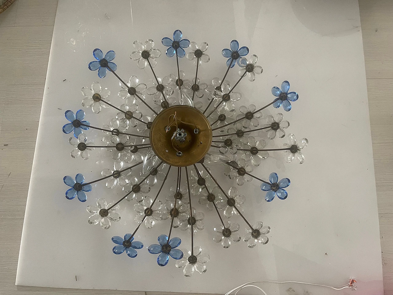 Plafoniera con fiori in vetro di Murano trasparente e blu, anni '60 4