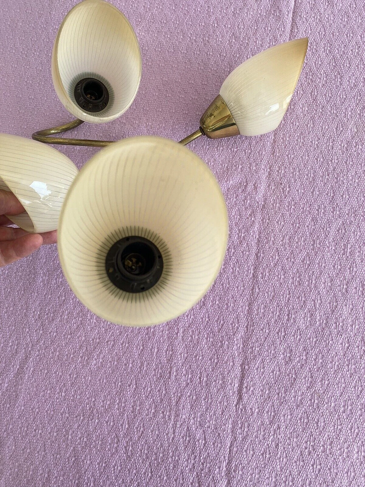 Coppia di applique a due luci in ottone e vetro di Murano, anni '70 9