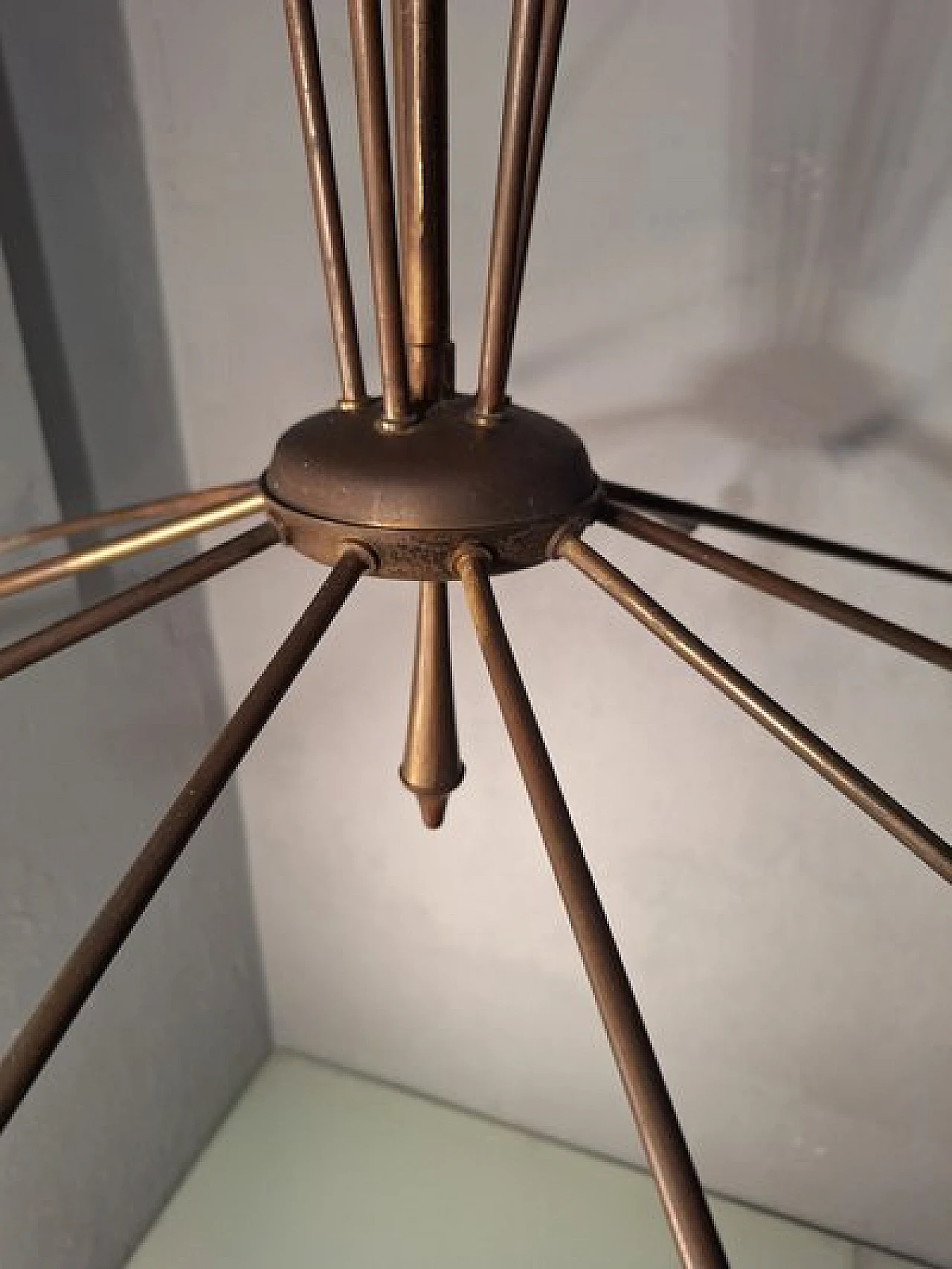 Sputnik brass chandelier by Oscar Torlasco by Lumi, 1960s 14