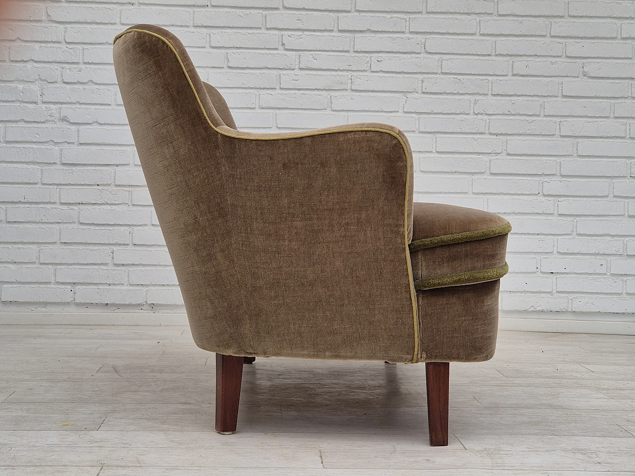 2-Seater Danish sofa in green velour & beech legs, 1960s 4