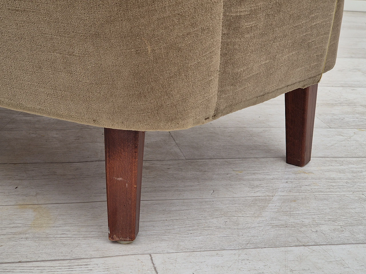 2-Seater Danish sofa in green velour & beech legs, 1960s 6