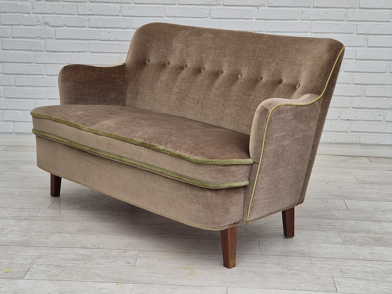 2-Seater Danish sofa in green velour & beech legs, 1960s 12
