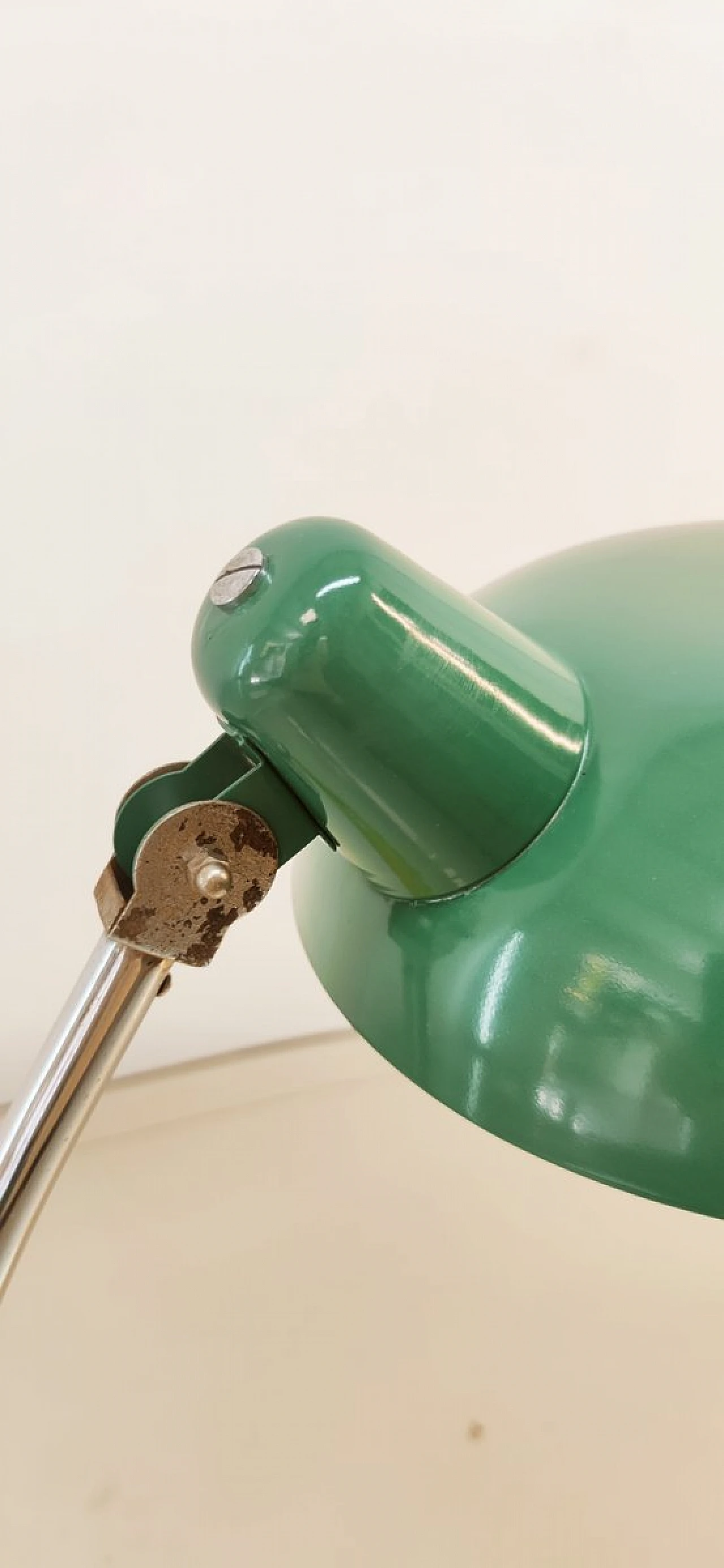 Lampada da scrivania in metallo giallo e verde laccato, anni '60 8