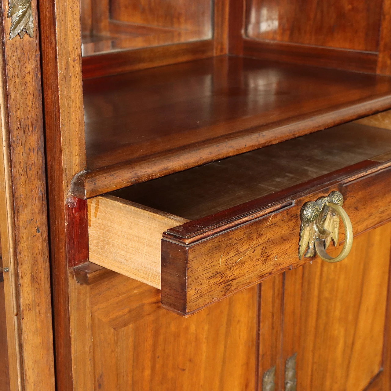 Credenza in mogano e ante in vetro di Fabbrica Italiana di Mobili 7