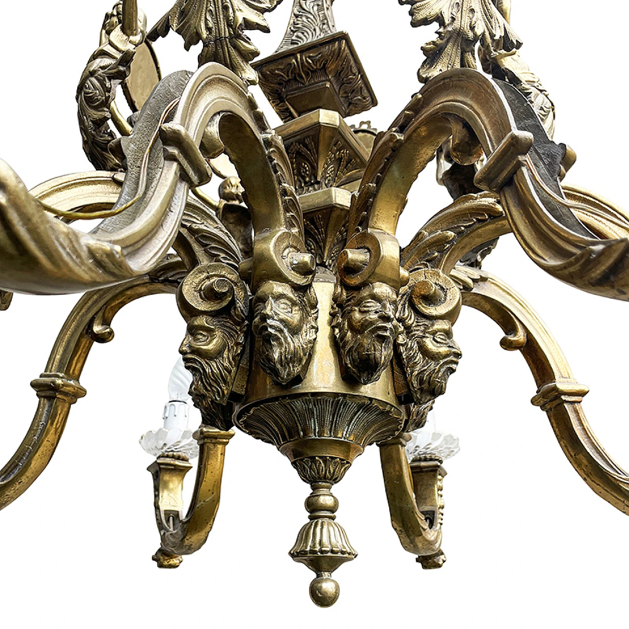 Lampadario a otto luci in bronzo dorato in stile Impero, anni '80 11