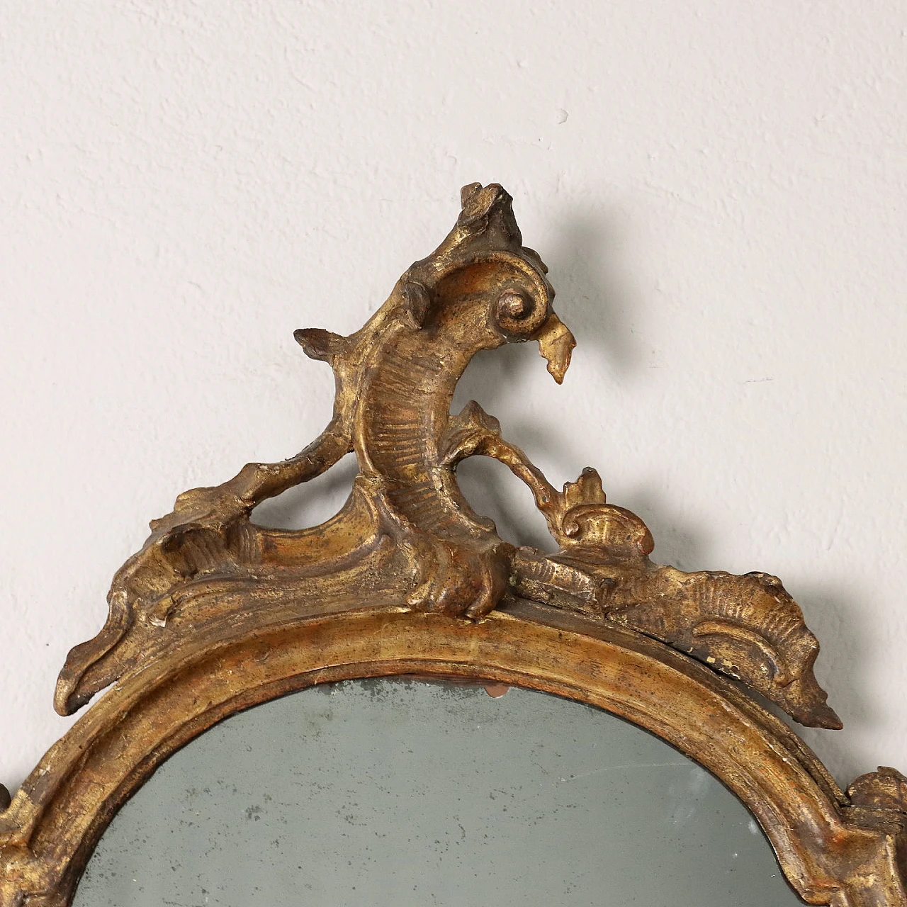 Specchio Rococò in legno dorato e intagliato, metà '700 3