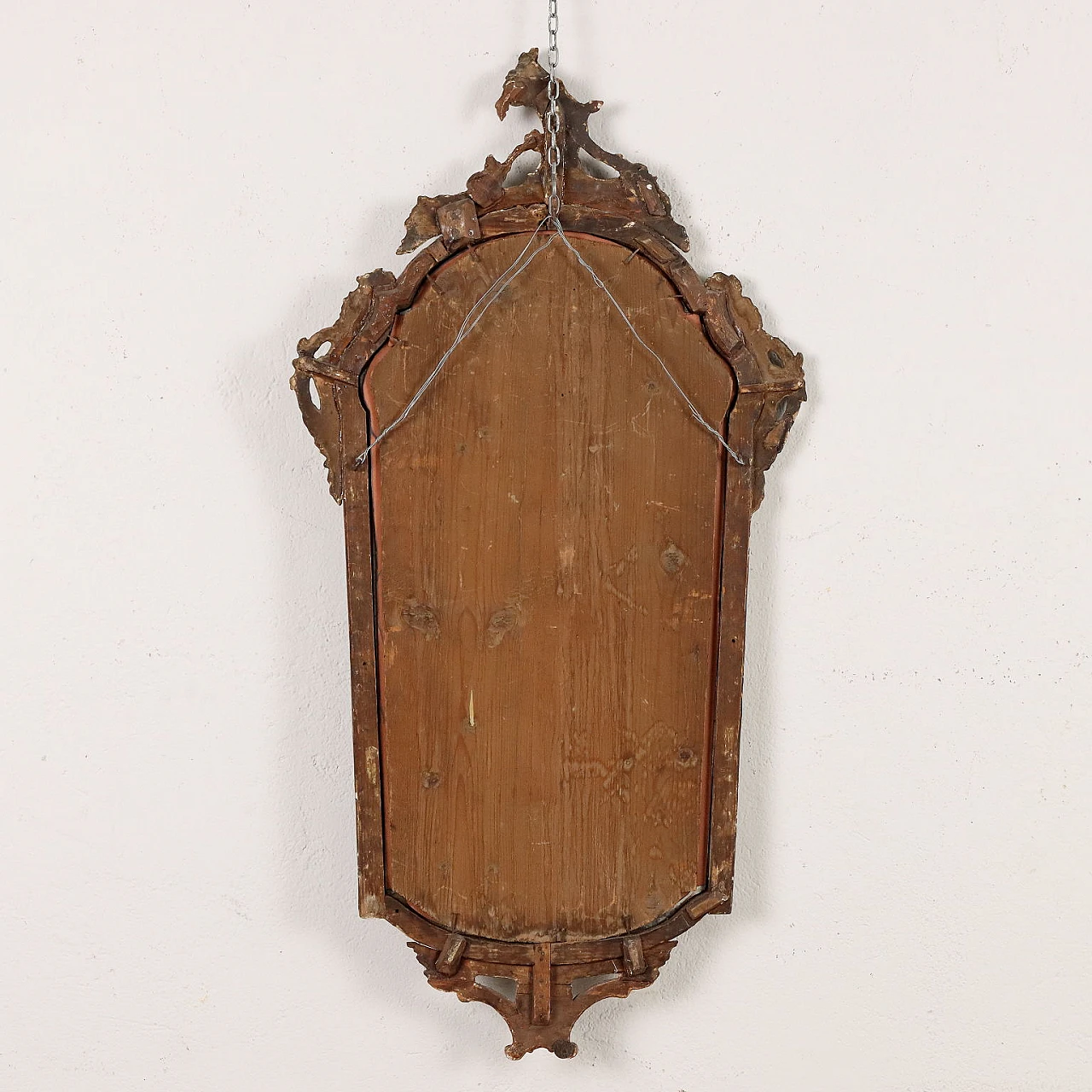 Specchio Rococò in legno dorato e intagliato, metà '700 9