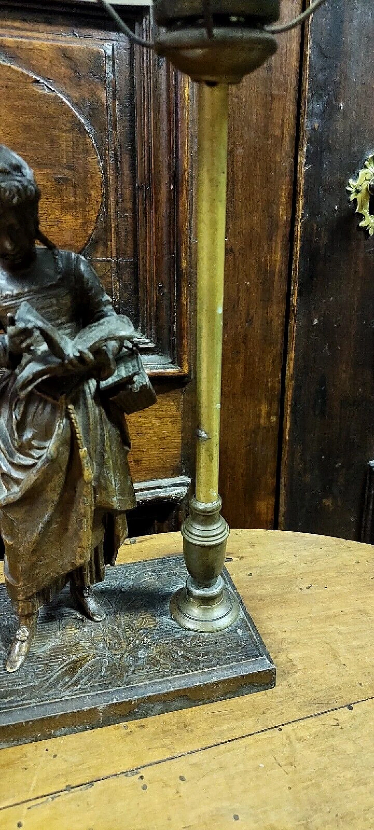 Lampada da tavolo Liberty con dama in antimonio, inizio '900 12