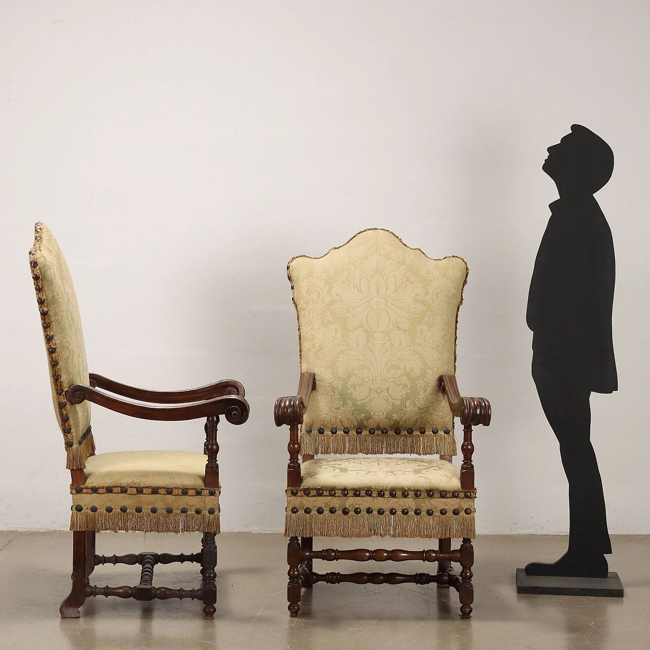 4 Carved wooden chairs, padded with brocade fabric, 19th century 2