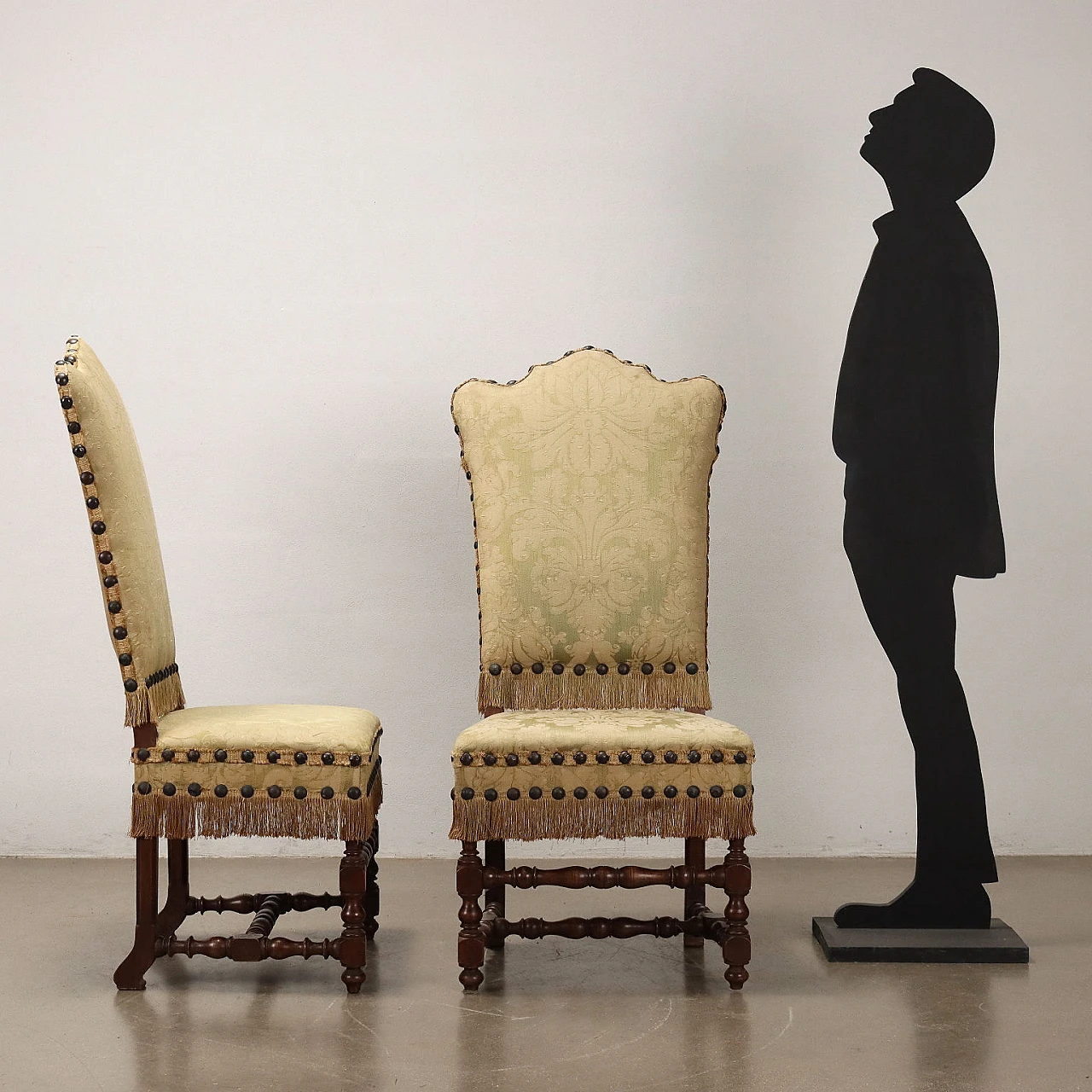 4 Wooden chairs with bobbin legs and brocade fabric, 19th century 2