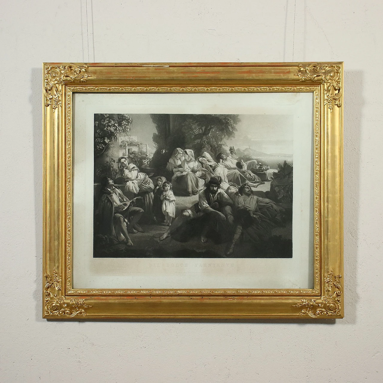 Pair of carved and gilded wooden frames with engravings, 19th century 3